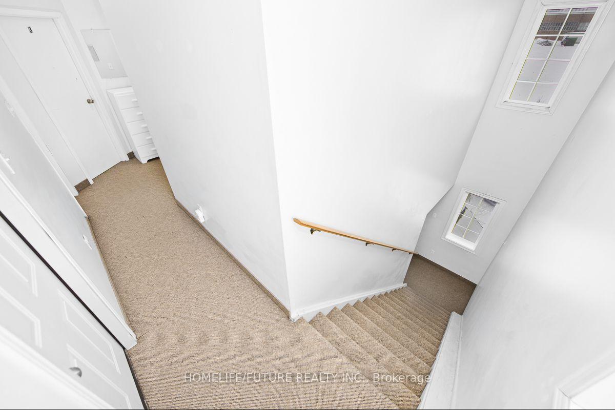 Photo 15 of Unit A, 327 Spruce Street, Waterloo, Beechwood/University — HOMEH