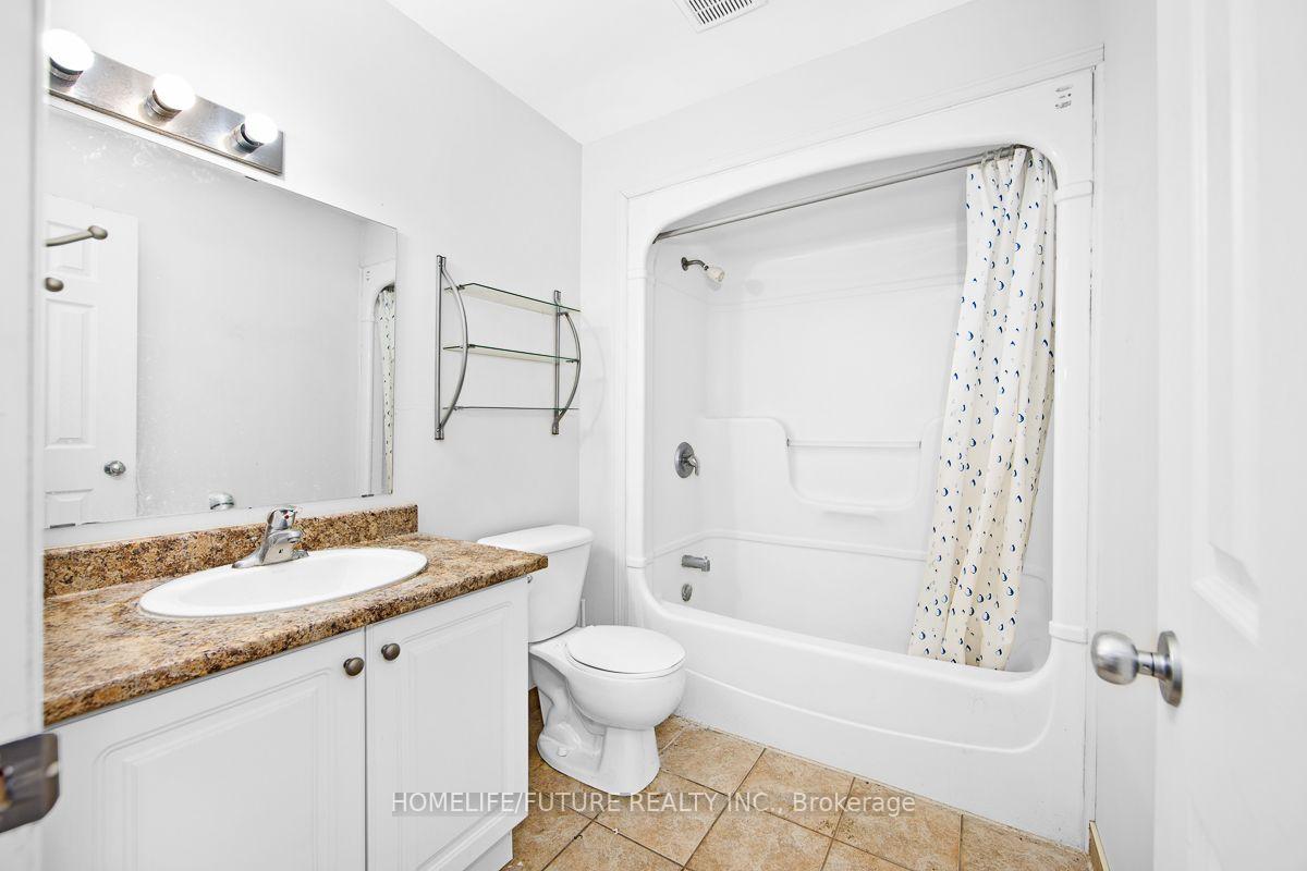 Photo 19 of Unit A, 327 Spruce Street, Waterloo, Beechwood/University — HOMEH