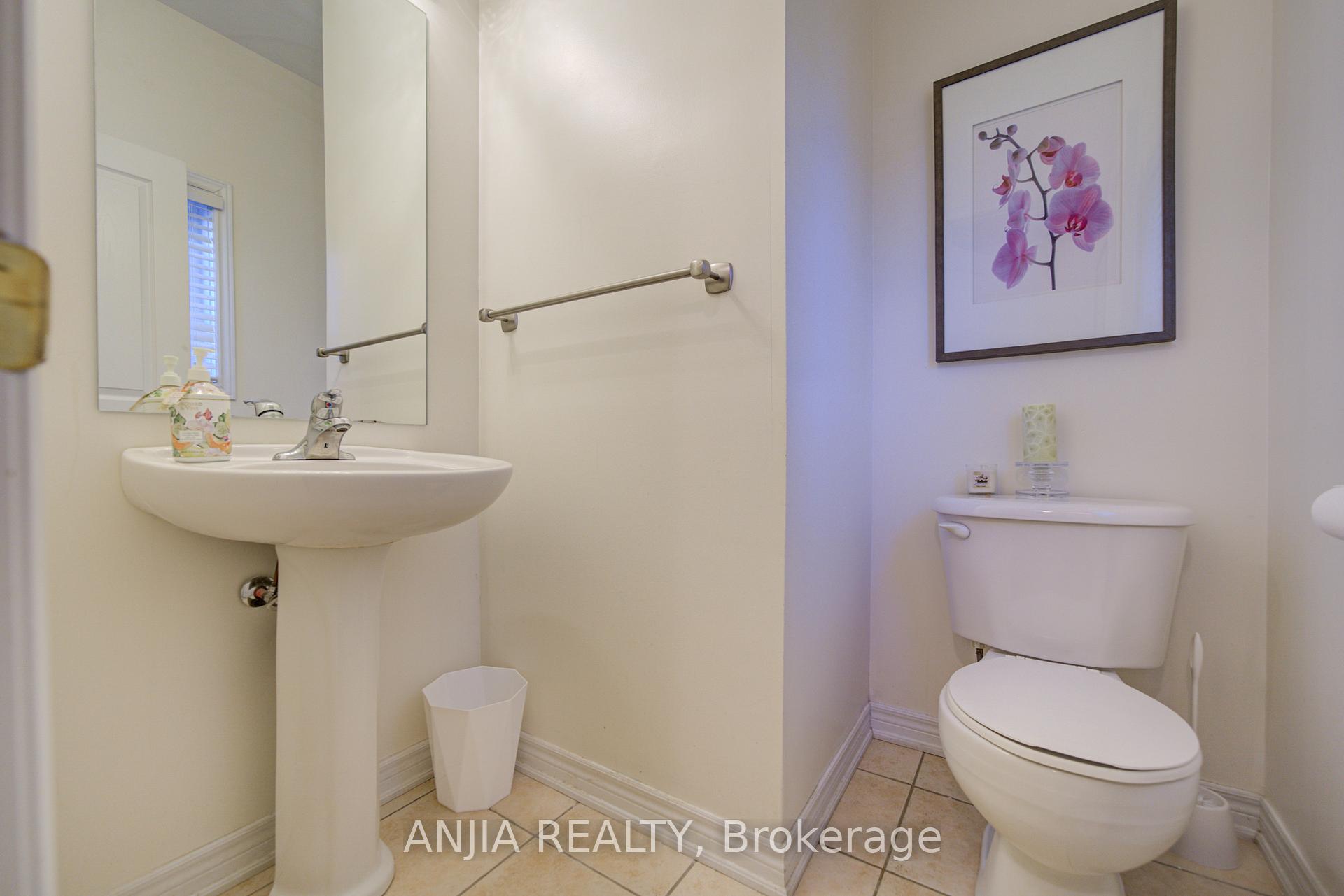 Photo 12 of 6926 14th Avenue, Markham, Box Grove — HOMEH