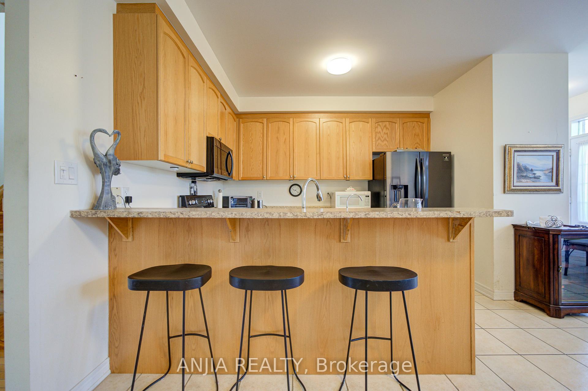 Photo 17 of 6926 14th Avenue, Markham, Box Grove — HOMEH