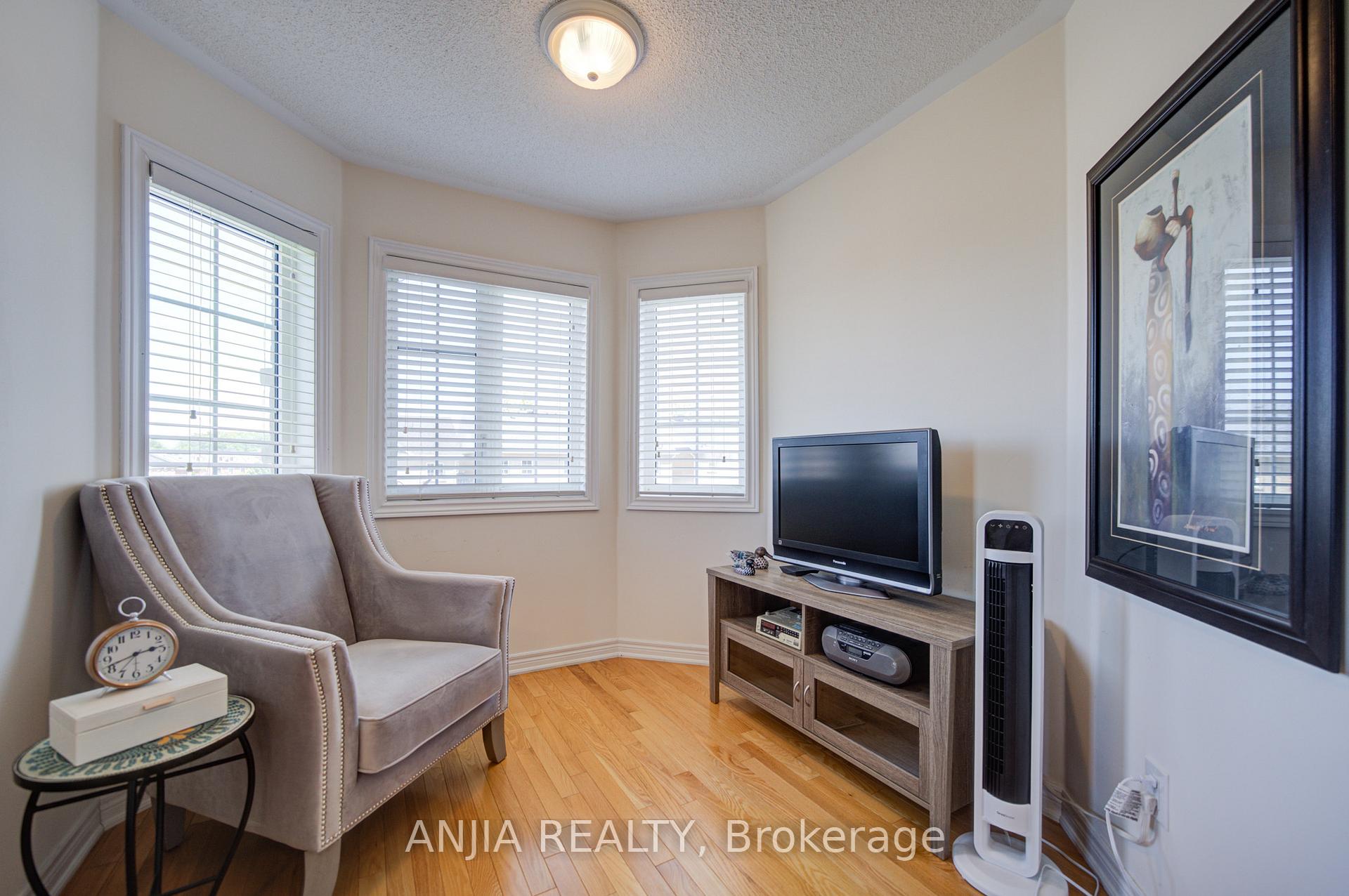 Photo 28 of 6926 14th Avenue, Markham, Box Grove — HOMEH