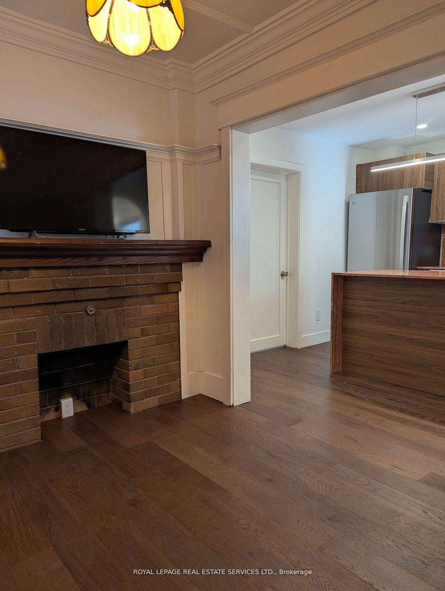 Photo 3 of Unit Main, 264A Hastings Avenue, Toronto, South Riverdale — HOMEH