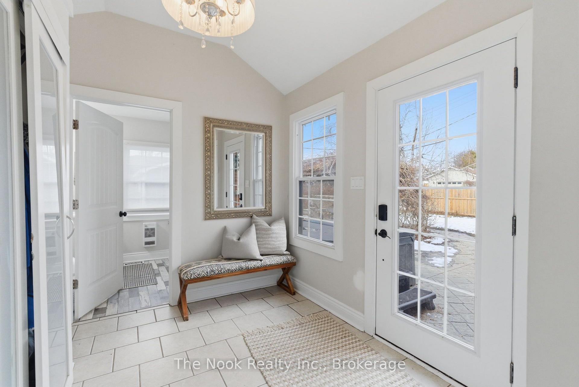 Photo 25 of 264 Bennet Street, Peterborough, Northcrest Ward 5 — HOMEH