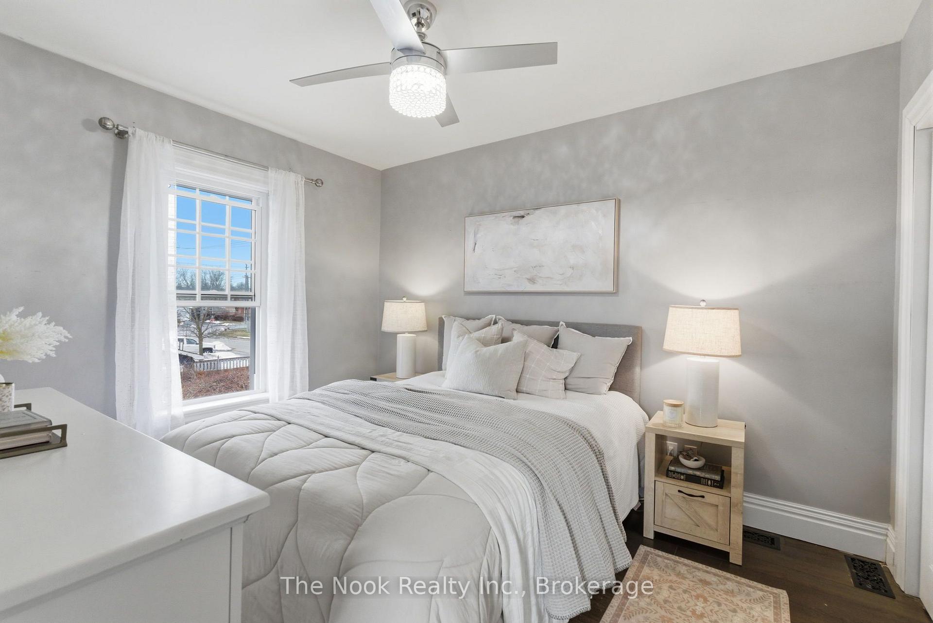 Photo 29 of 264 Bennet Street, Peterborough, Northcrest Ward 5 — HOMEH