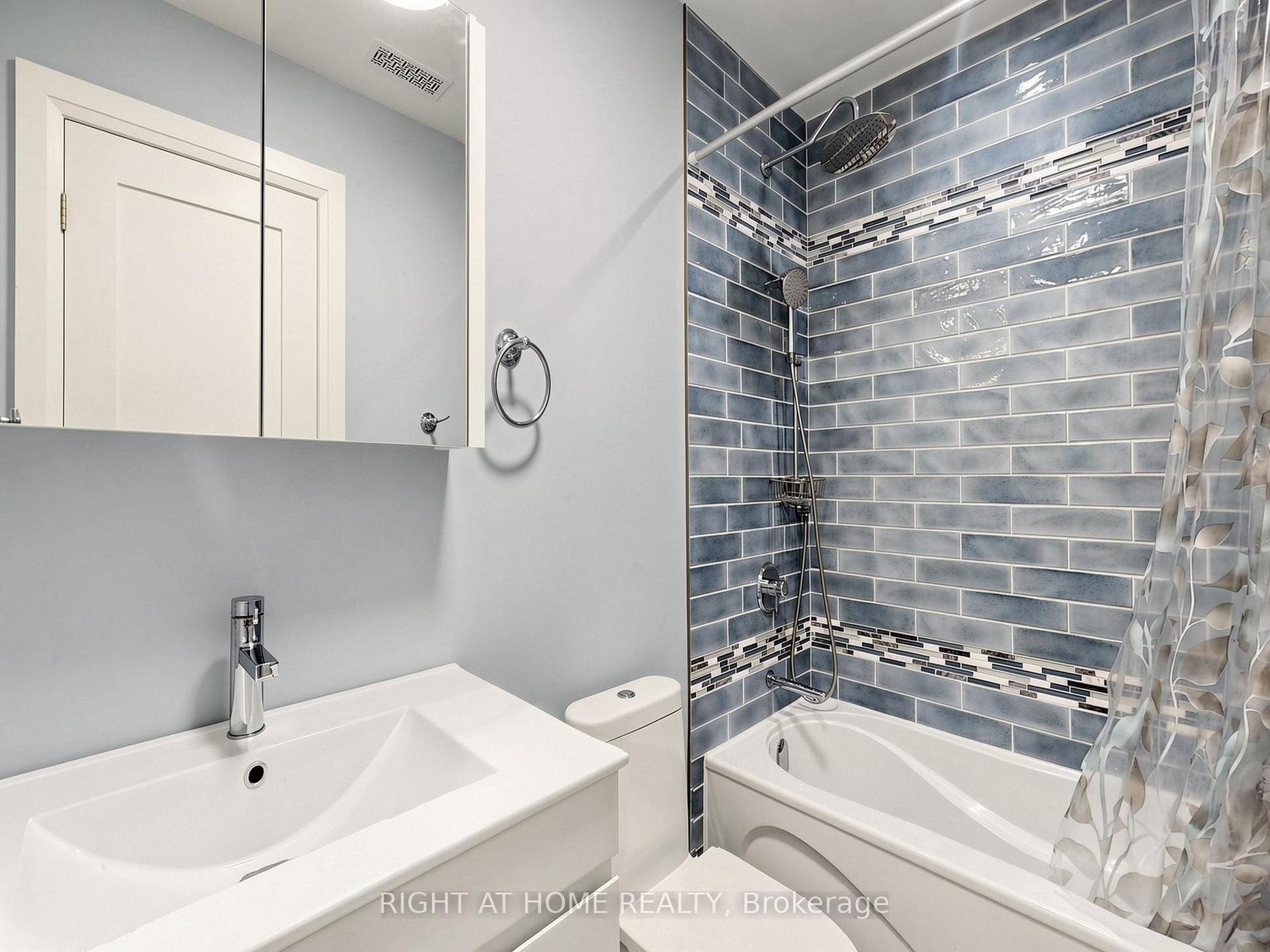 Photo 41 of 67 Bonnyview Drive, Etobicoke, Stonegate-Queensway — HOMEH