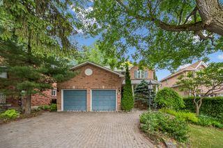 Photo 1 of 428 Union Street W, Centre Wellington, Fergus — HOMEH