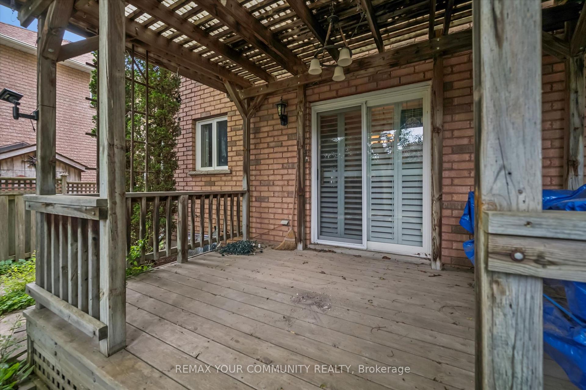Photo 43 of 428 Union Street W, Centre Wellington, Fergus — HOMEH
