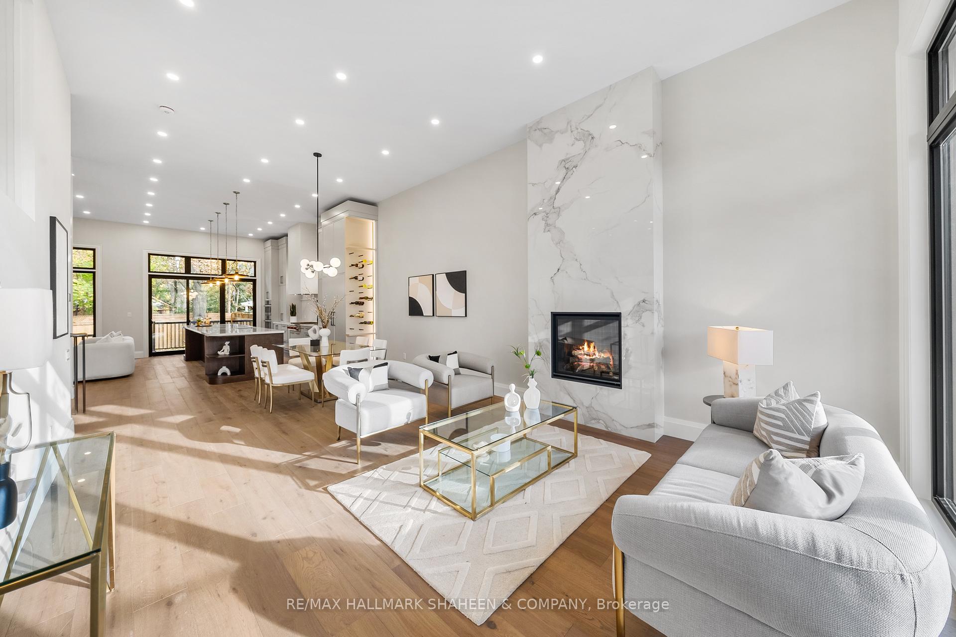 Photo 2 of 66 Parkhurst Boulevard, Toronto, Leaside — HOMEH