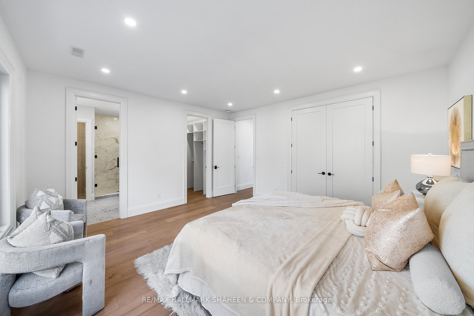 Photo 25 of 66 Parkhurst Boulevard, Toronto, Leaside — HOMEH