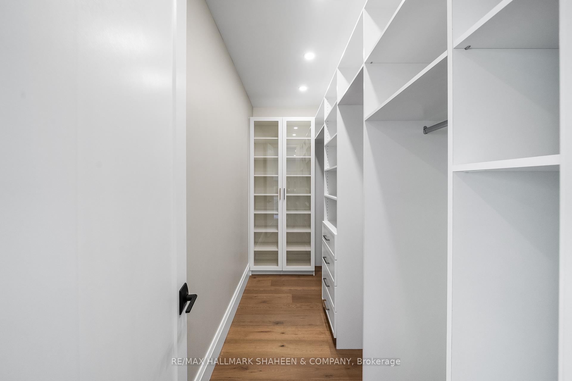 Photo 26 of 66 Parkhurst Boulevard, Toronto, Leaside — HOMEH