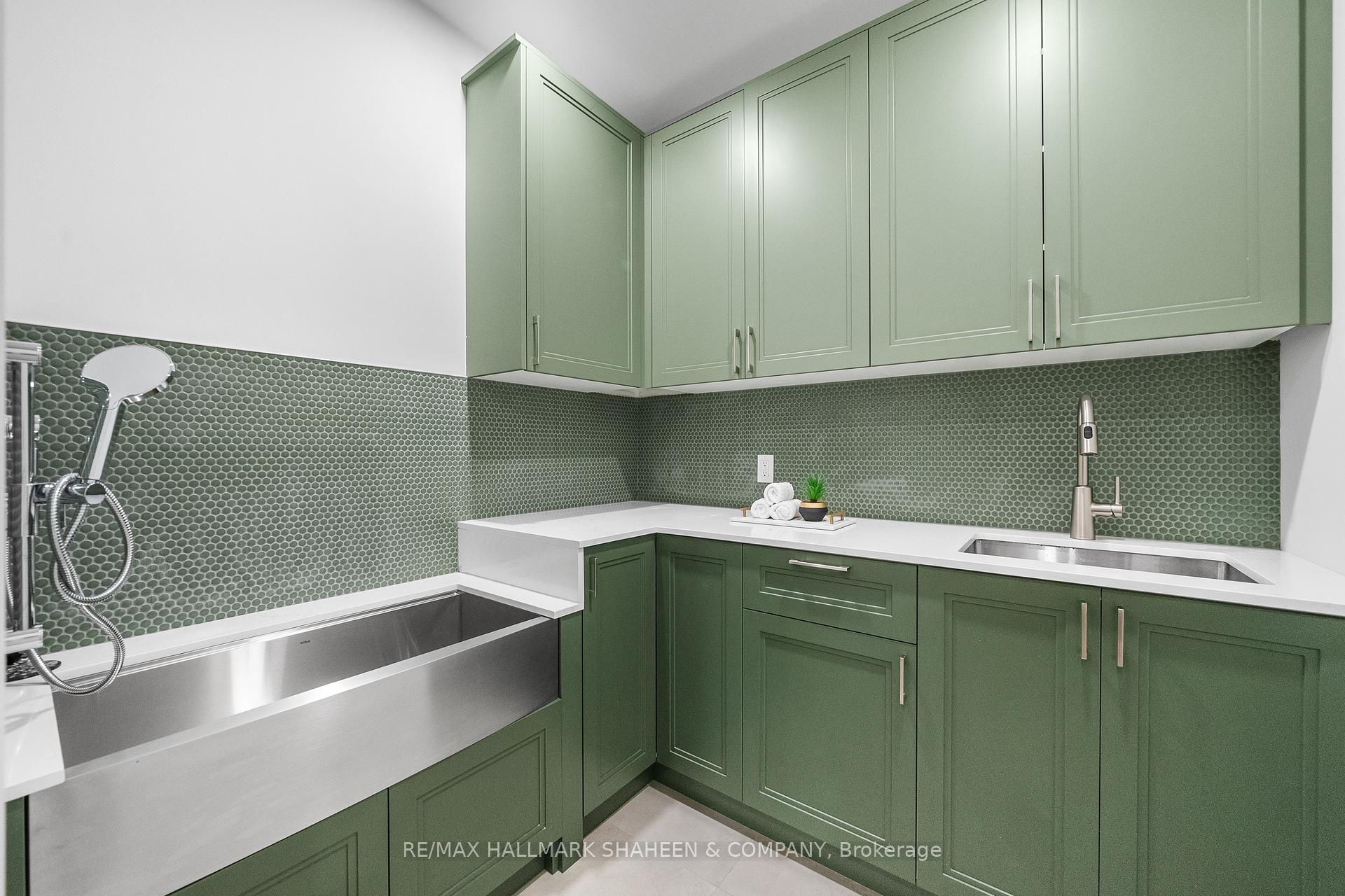 Photo 43 of 66 Parkhurst Boulevard, Toronto, Leaside — HOMEH