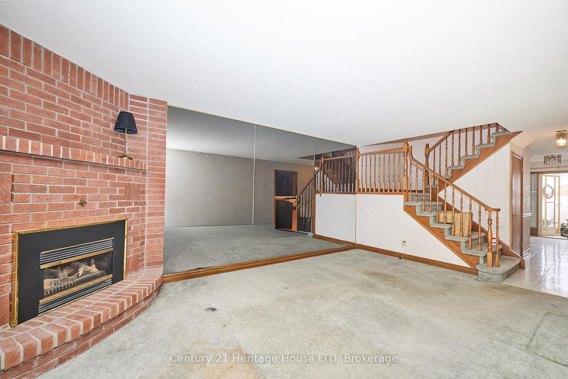 Photo 6 of Unit 20, 2720 Mewburn Road, Niagara Falls, Casey — HOMEH