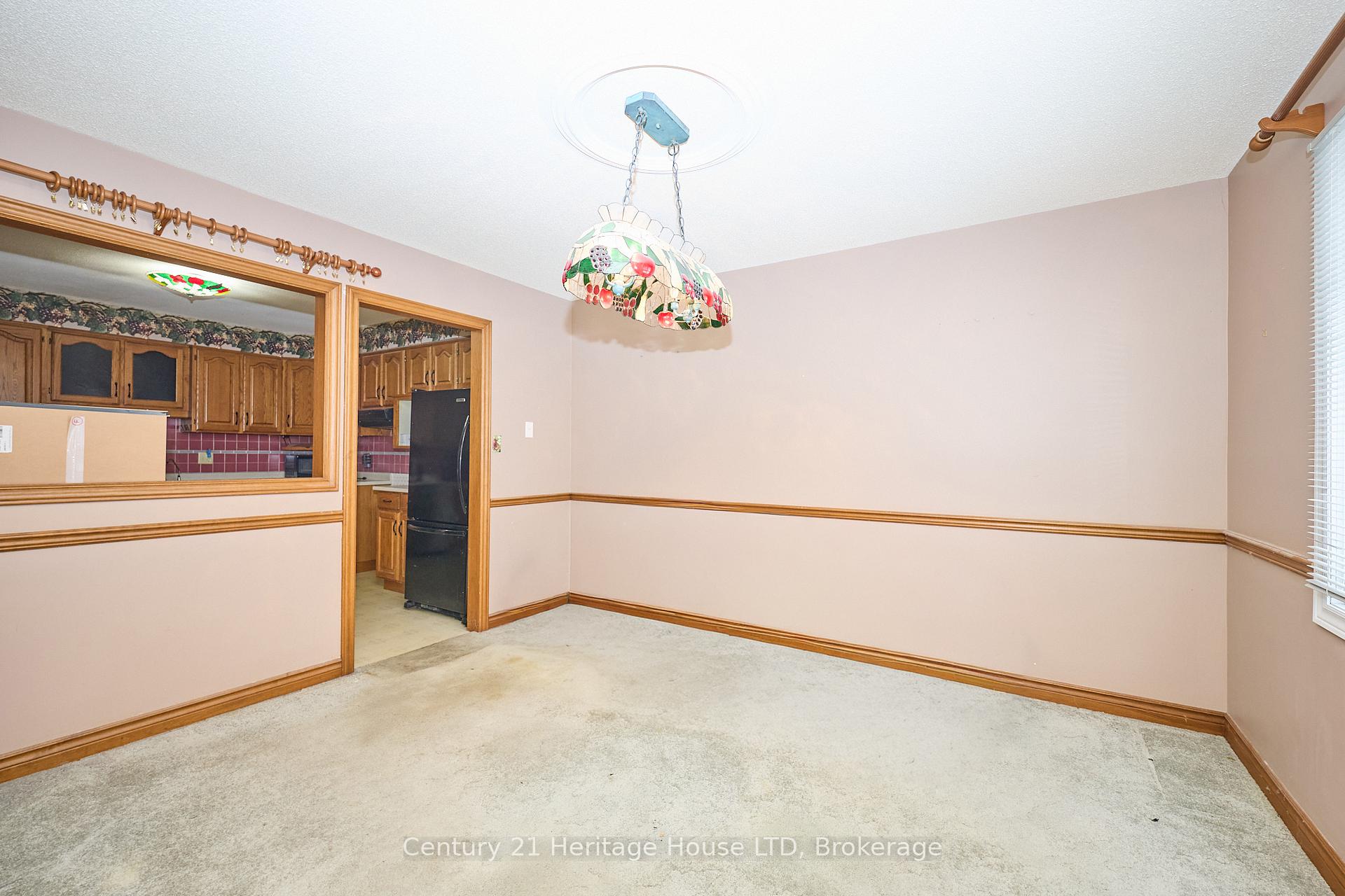 Photo 9 of Unit 20, 2720 Mewburn Road, Niagara Falls, Casey — HOMEH