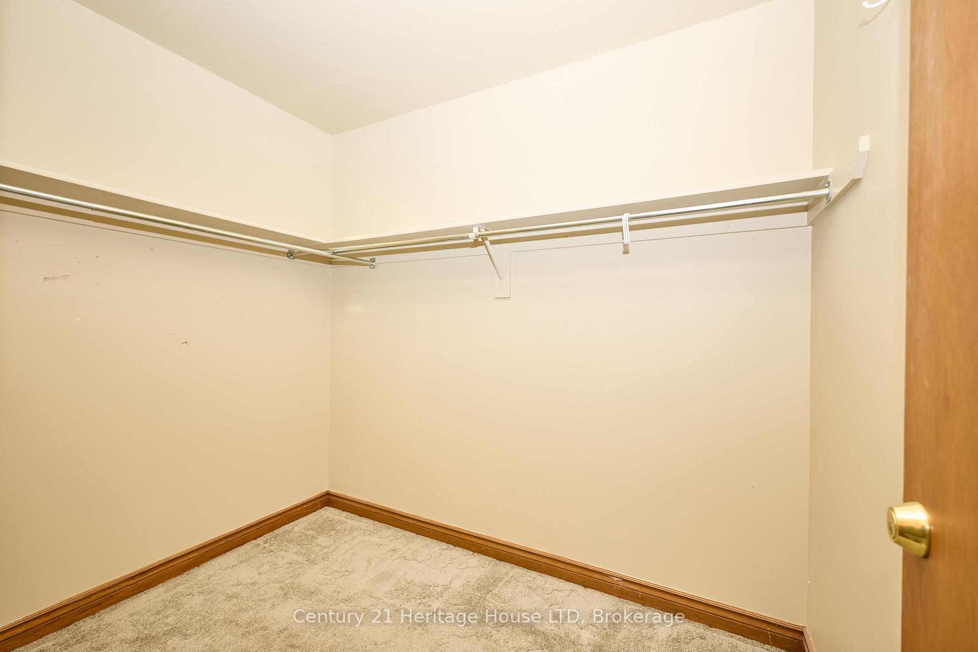 Photo 22 of Unit 20, 2720 Mewburn Road, Niagara Falls, Casey — HOMEH