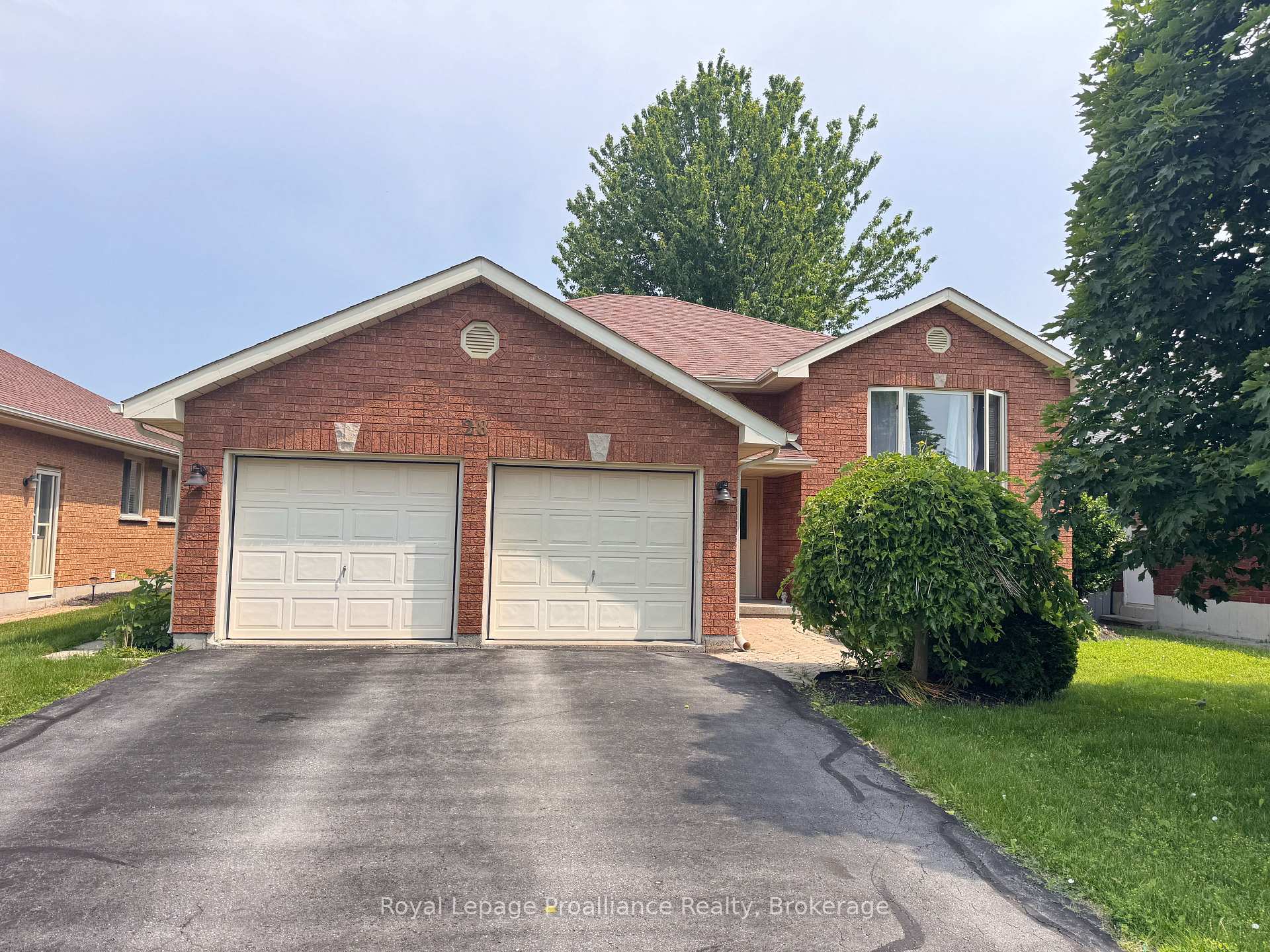 Photo 1 of 28 Oak Ridge Boulevard, Belleville, Belleville Ward — HOMEH