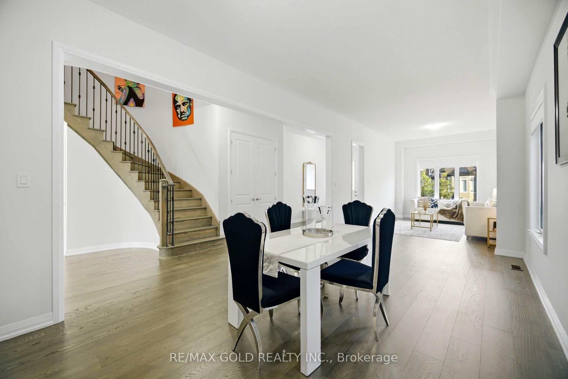 Photo 7 of 1583 Stovell Crescent, Innisfil, Lefroy — HOMEH