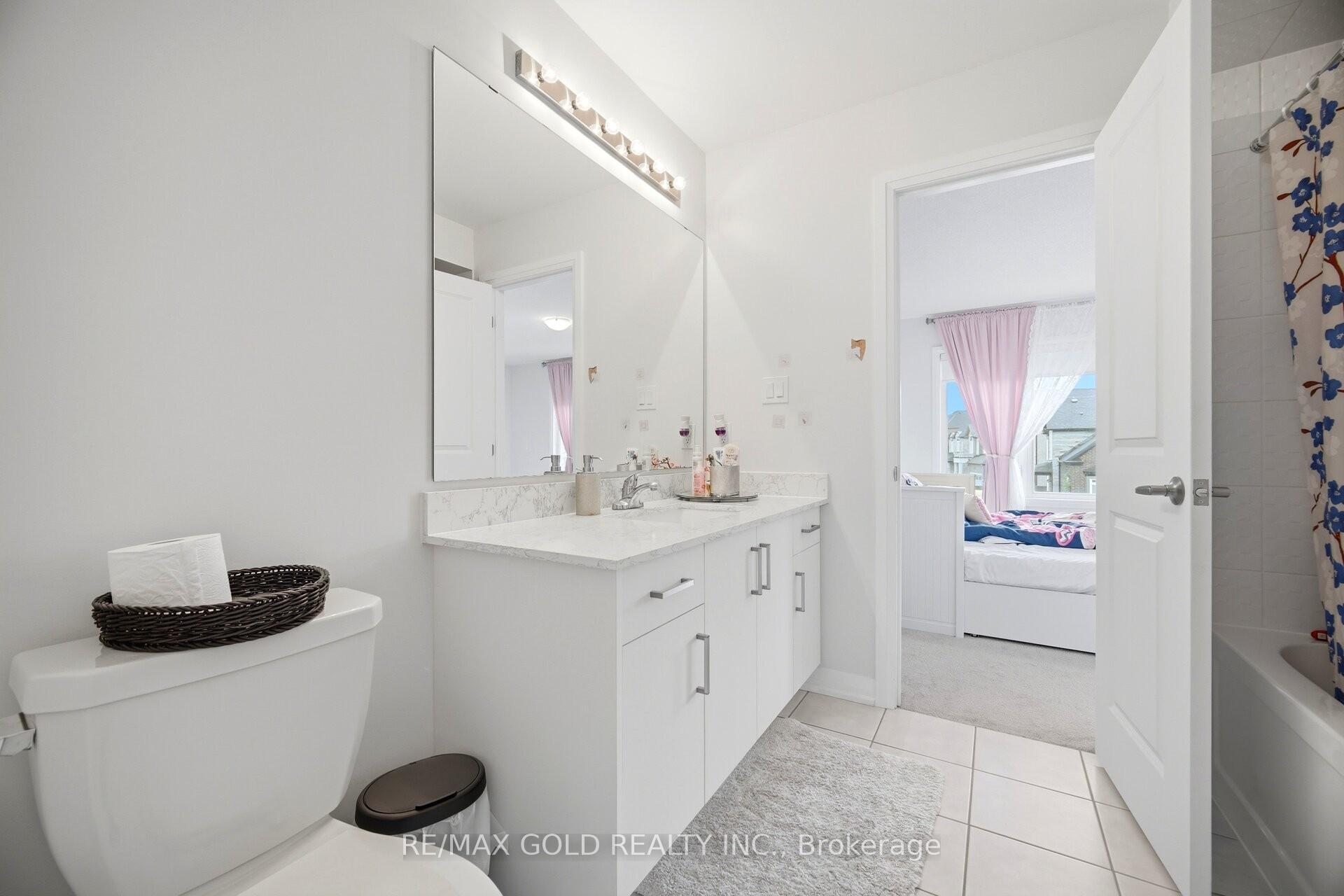 Photo 25 of 1583 Stovell Crescent, Innisfil, Lefroy — HOMEH