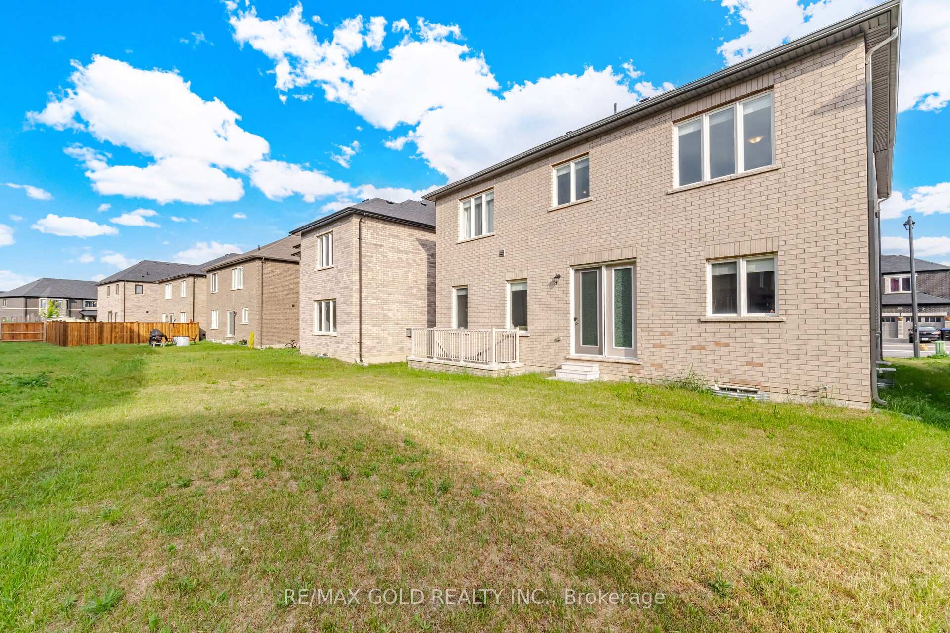 Photo 27 of 1583 Stovell Crescent, Innisfil, Lefroy — HOMEH