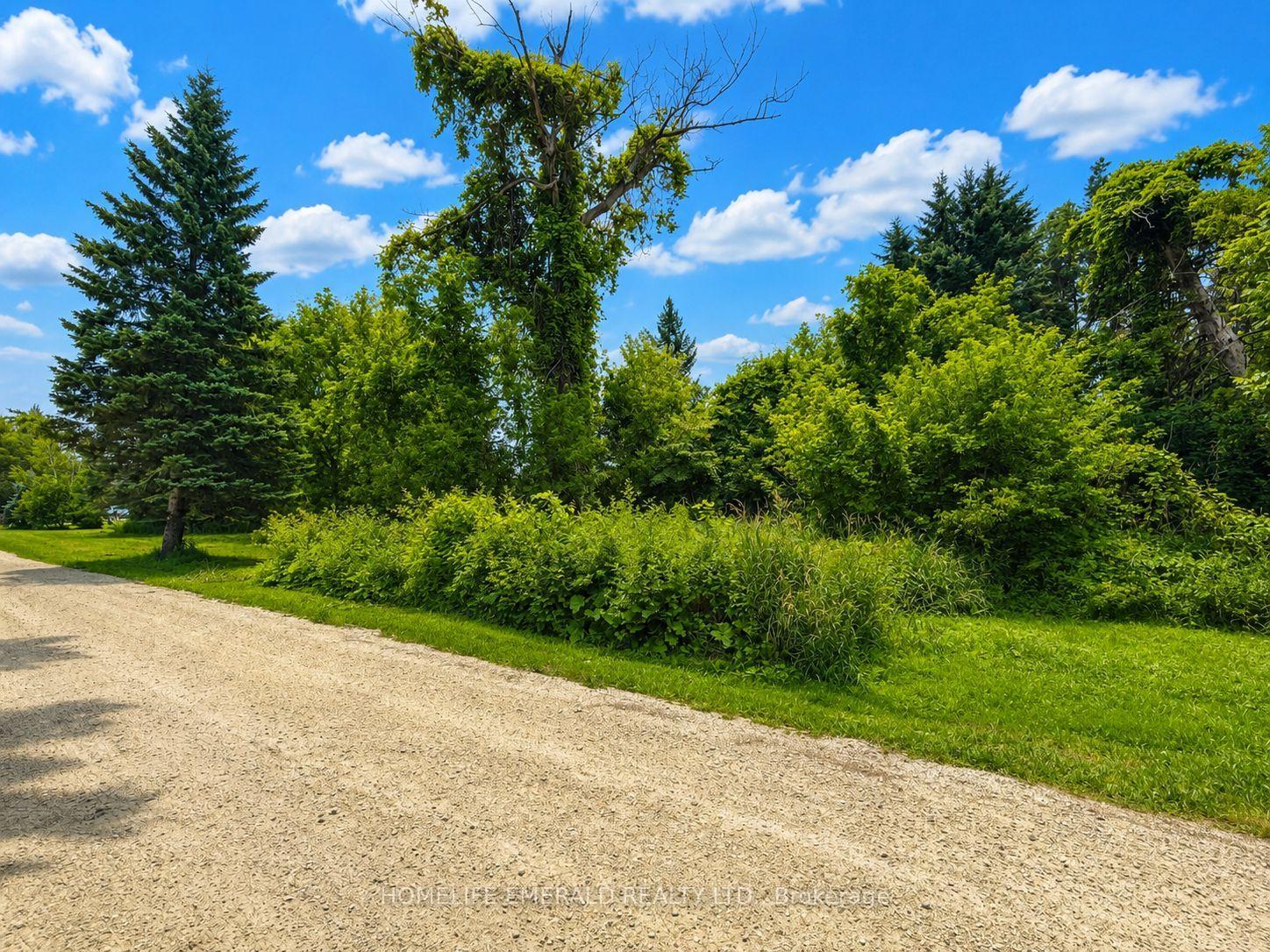 Photo 4 of 4881 Orser Street, Clearview, Brentwood — HOMEH