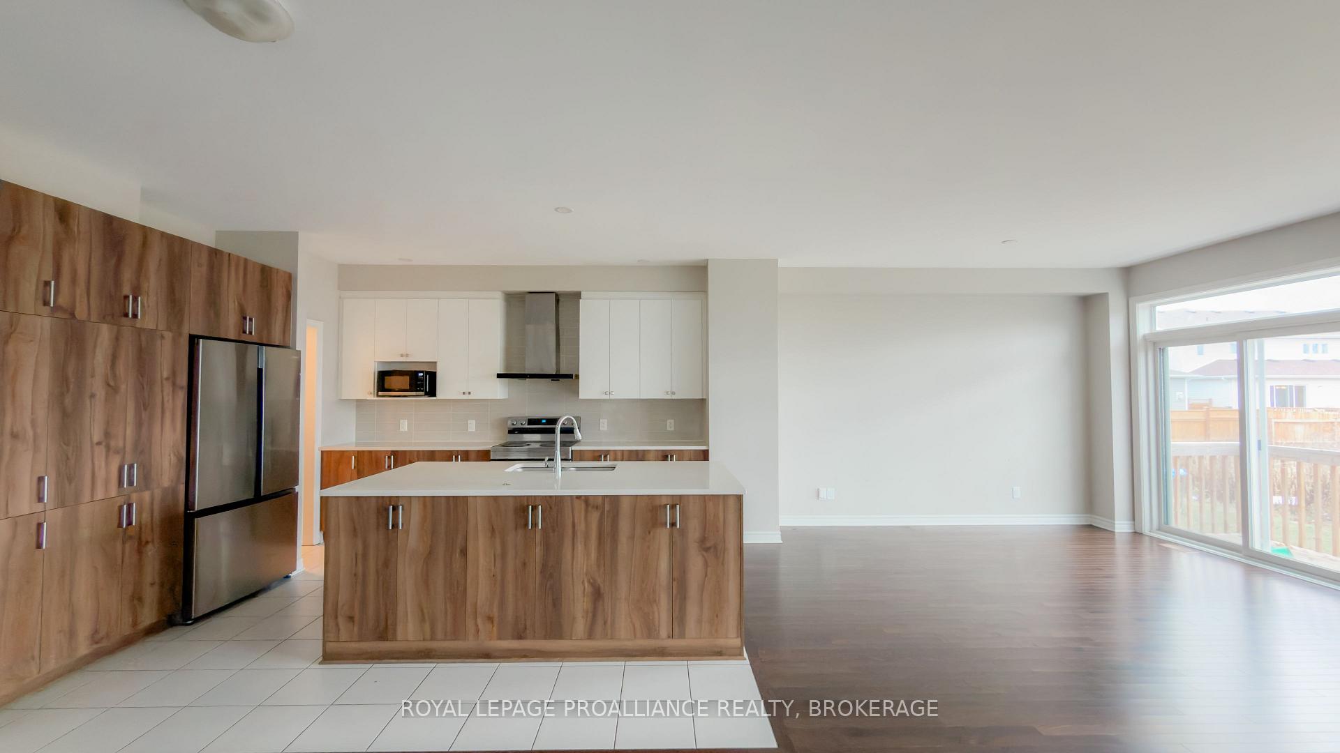 Photo 12 of 1388 Monarch Drive, Kingston, City Northwest — HOMEH