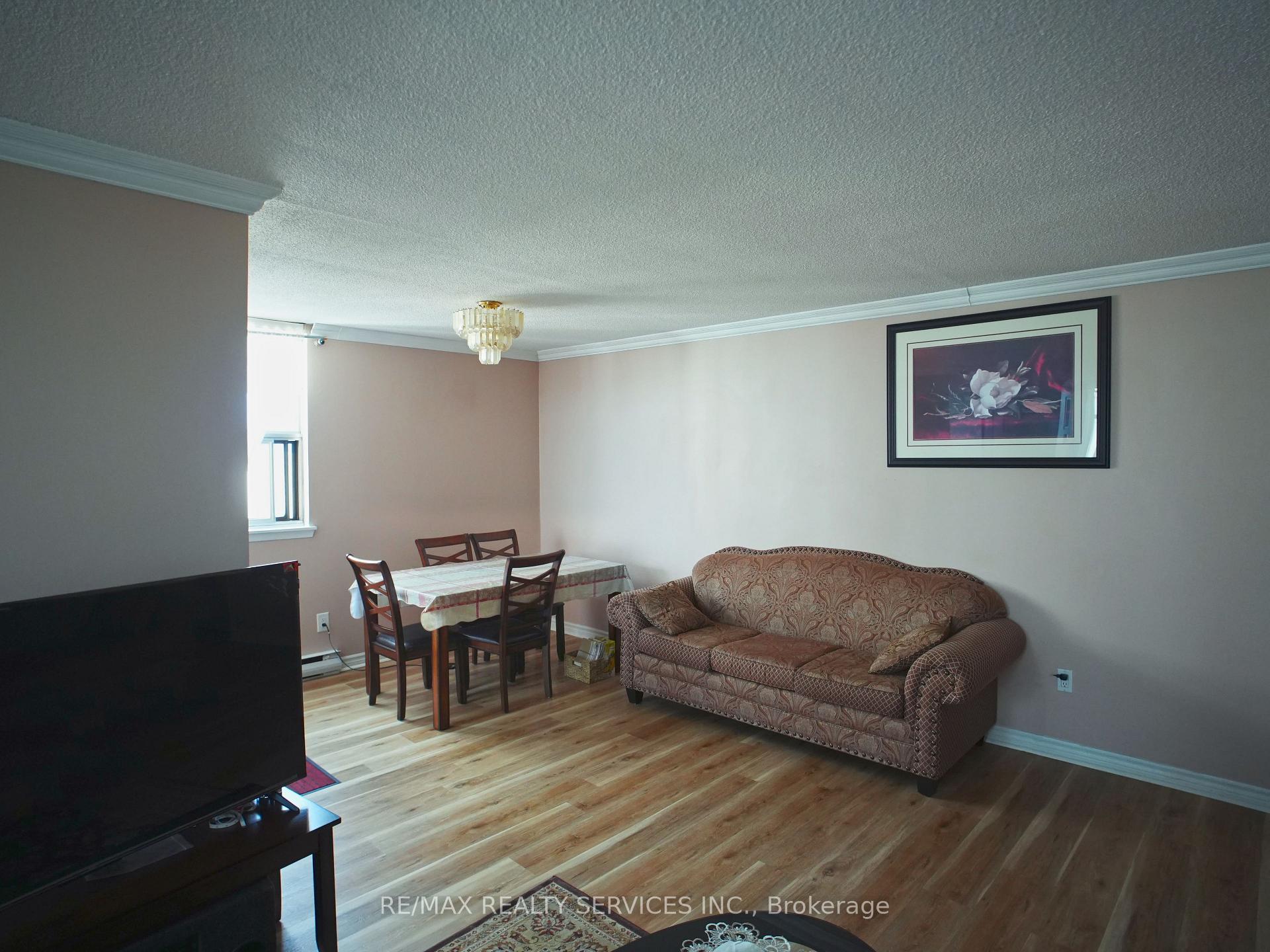 Photo 21 of Unit 1901, 15 Kensington Road E, Brampton, Queen Street Corridor — HOMEH