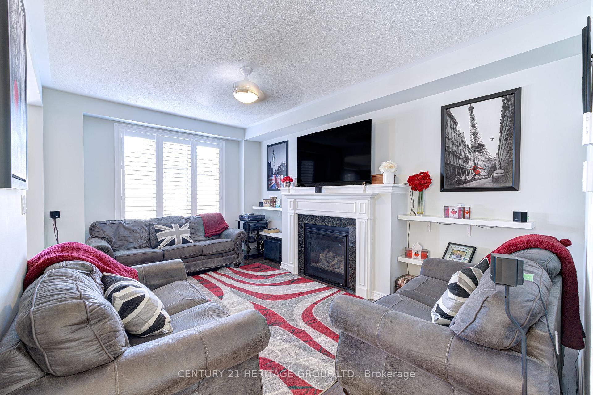Photo 6 of 32 Michaelis Street, New Tecumseth, Alliston — HOMEH