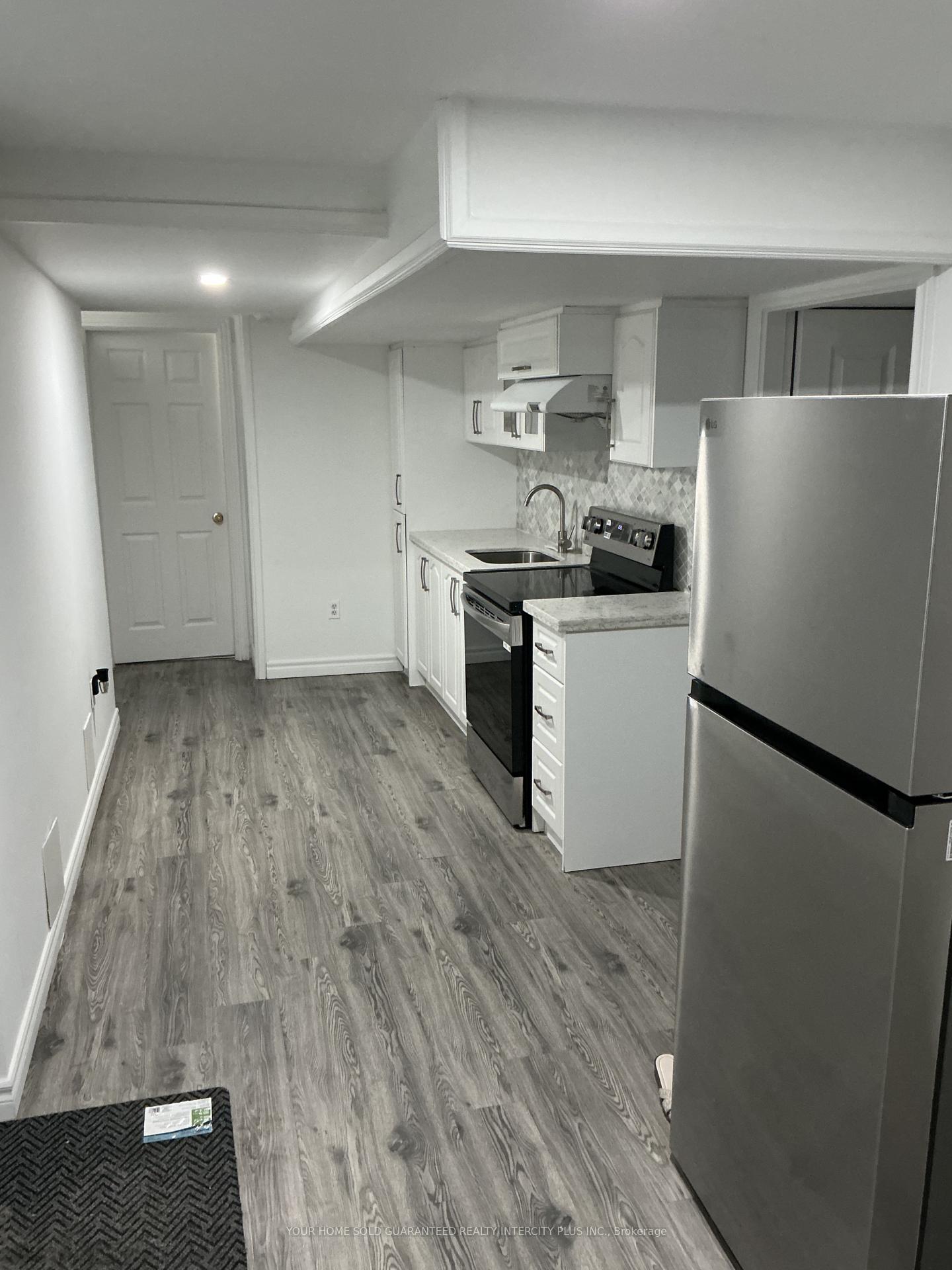 Photo 5 of Unit BSMT, 88 Casabel Drive, Vaughan, Vellore Village — HOMEH