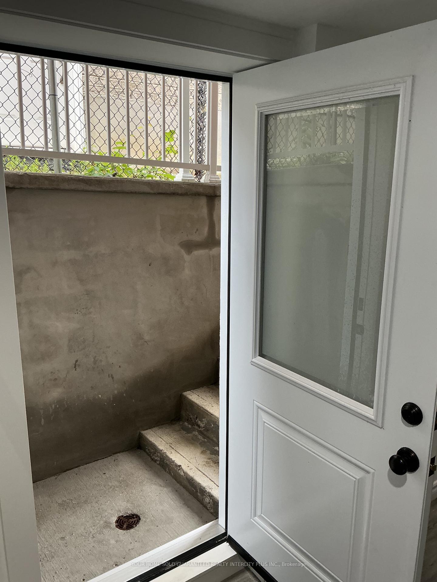 Photo 31 of Unit BSMT, 88 Casabel Drive, Vaughan, Vellore Village — HOMEH