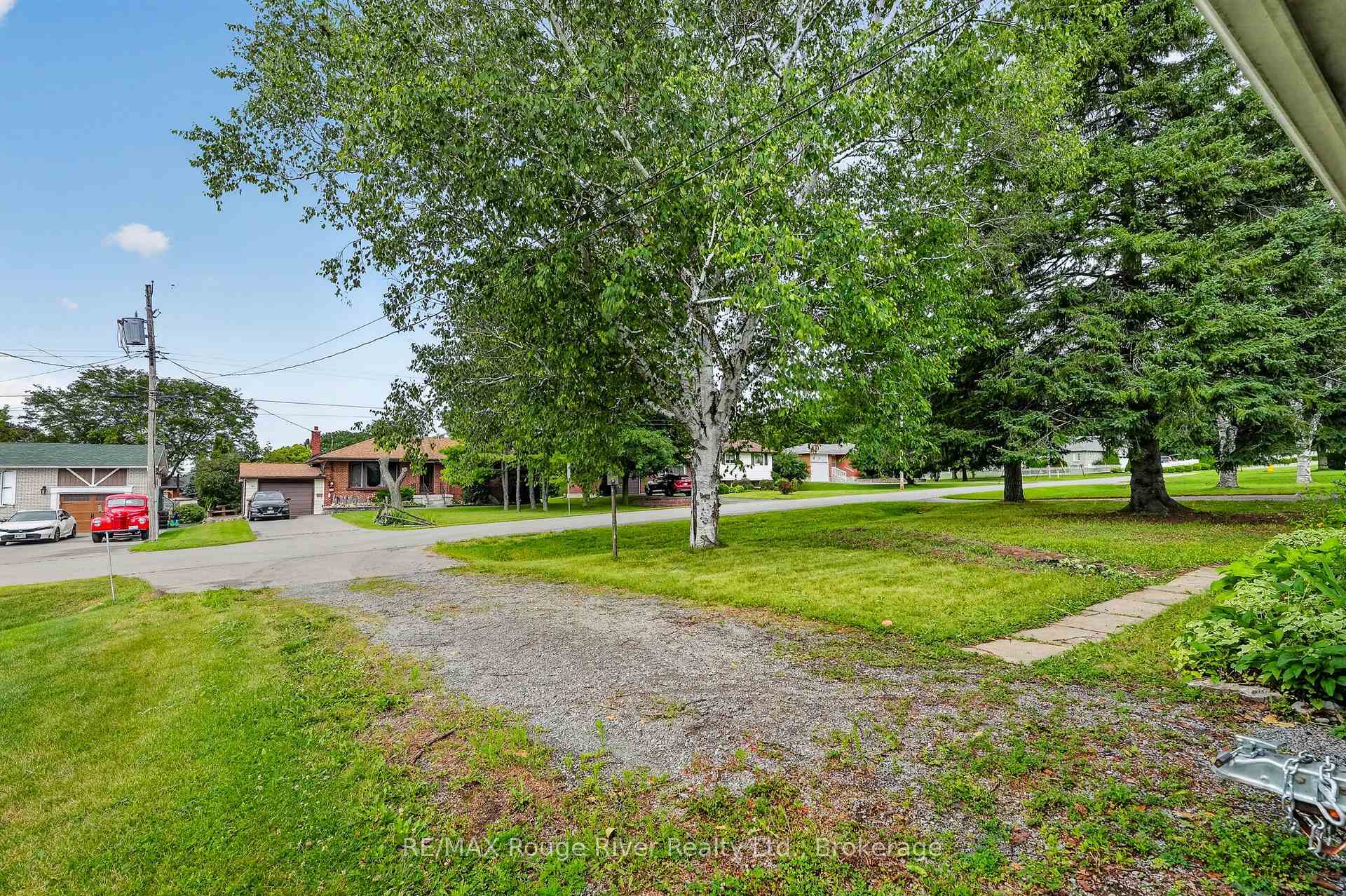 Photo 3 of 20 Catherine Street, Hamilton Township, Rural Hamilton — HOMEH