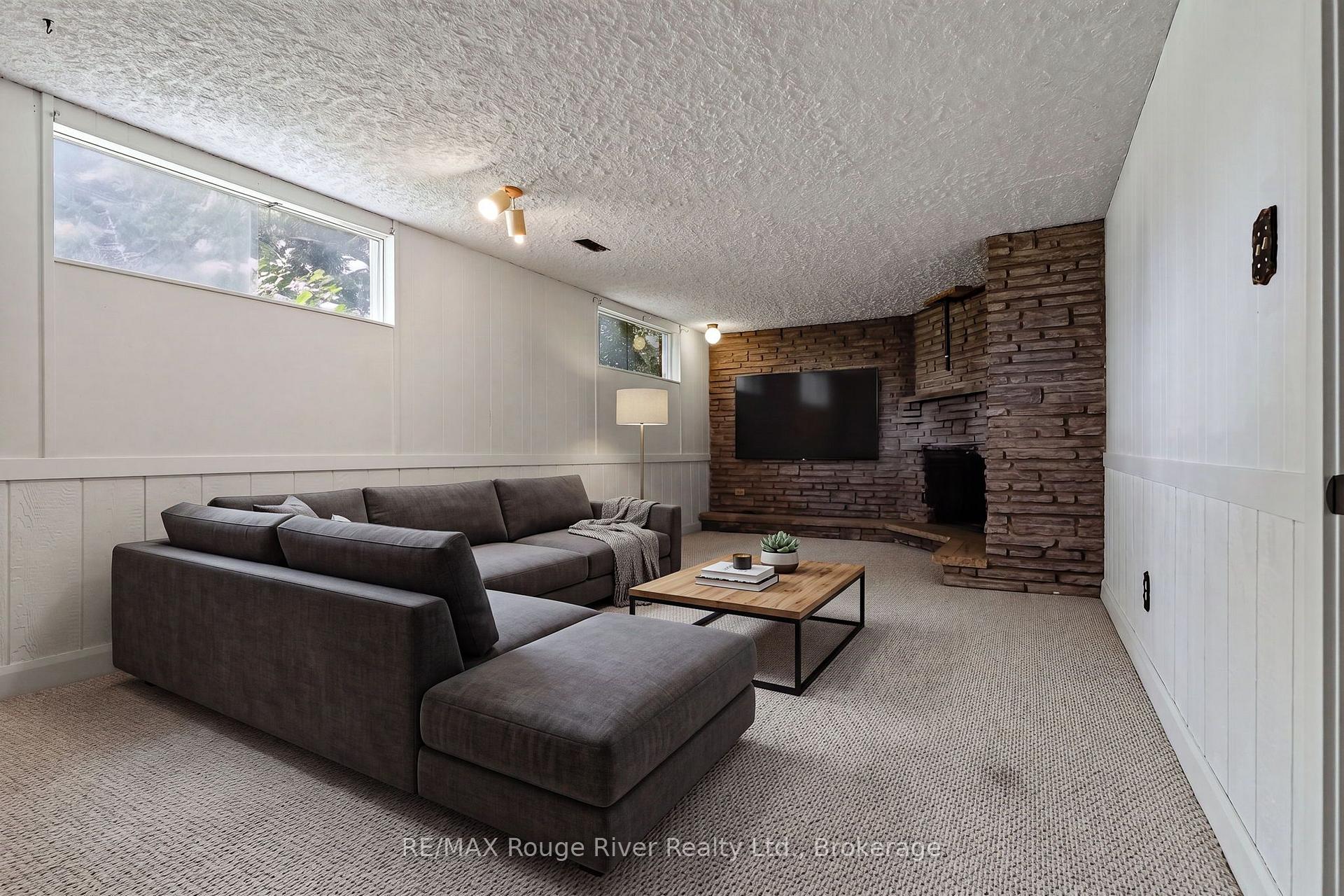Photo 32 of 20 Catherine Street, Hamilton Township, Rural Hamilton — HOMEH
