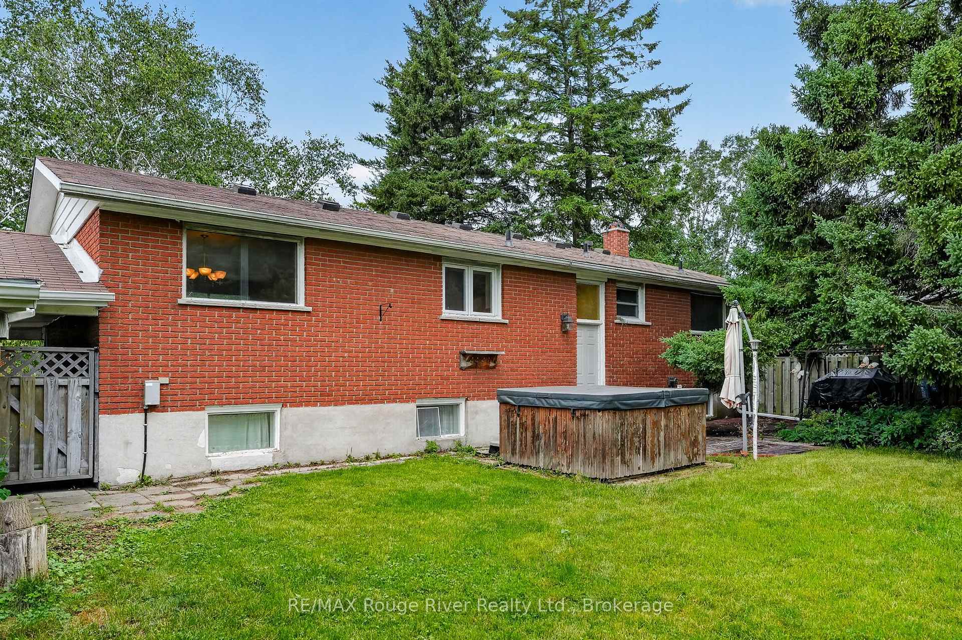 Photo 38 of 20 Catherine Street, Hamilton Township, Rural Hamilton — HOMEH