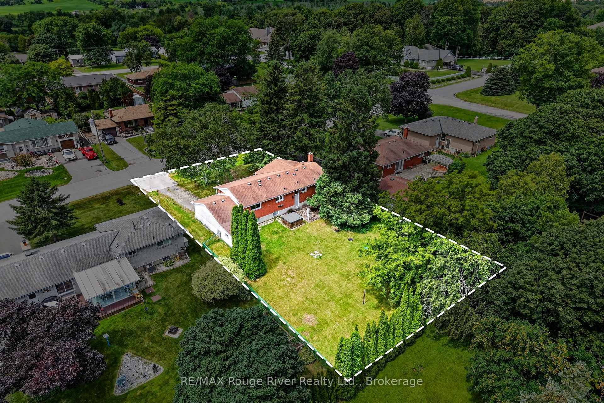 Photo 42 of 20 Catherine Street, Hamilton Township, Rural Hamilton — HOMEH