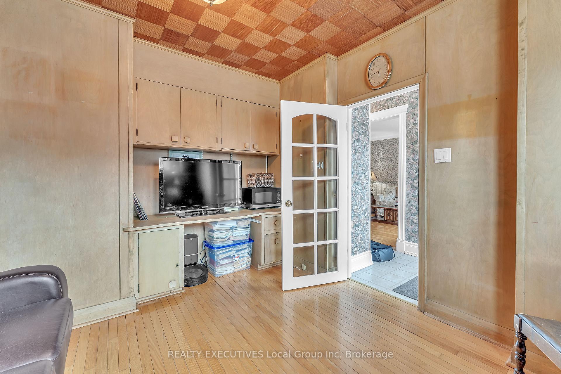 Photo 10 of 390 Murray Street, North Bay, West End — HOMEH