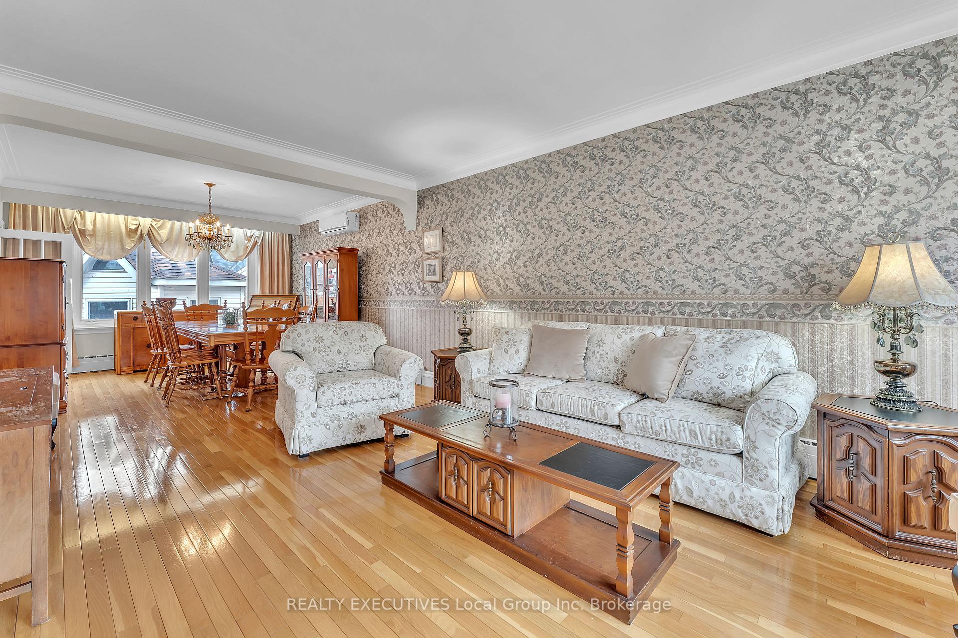 Photo 11 of 390 Murray Street, North Bay, West End — HOMEH