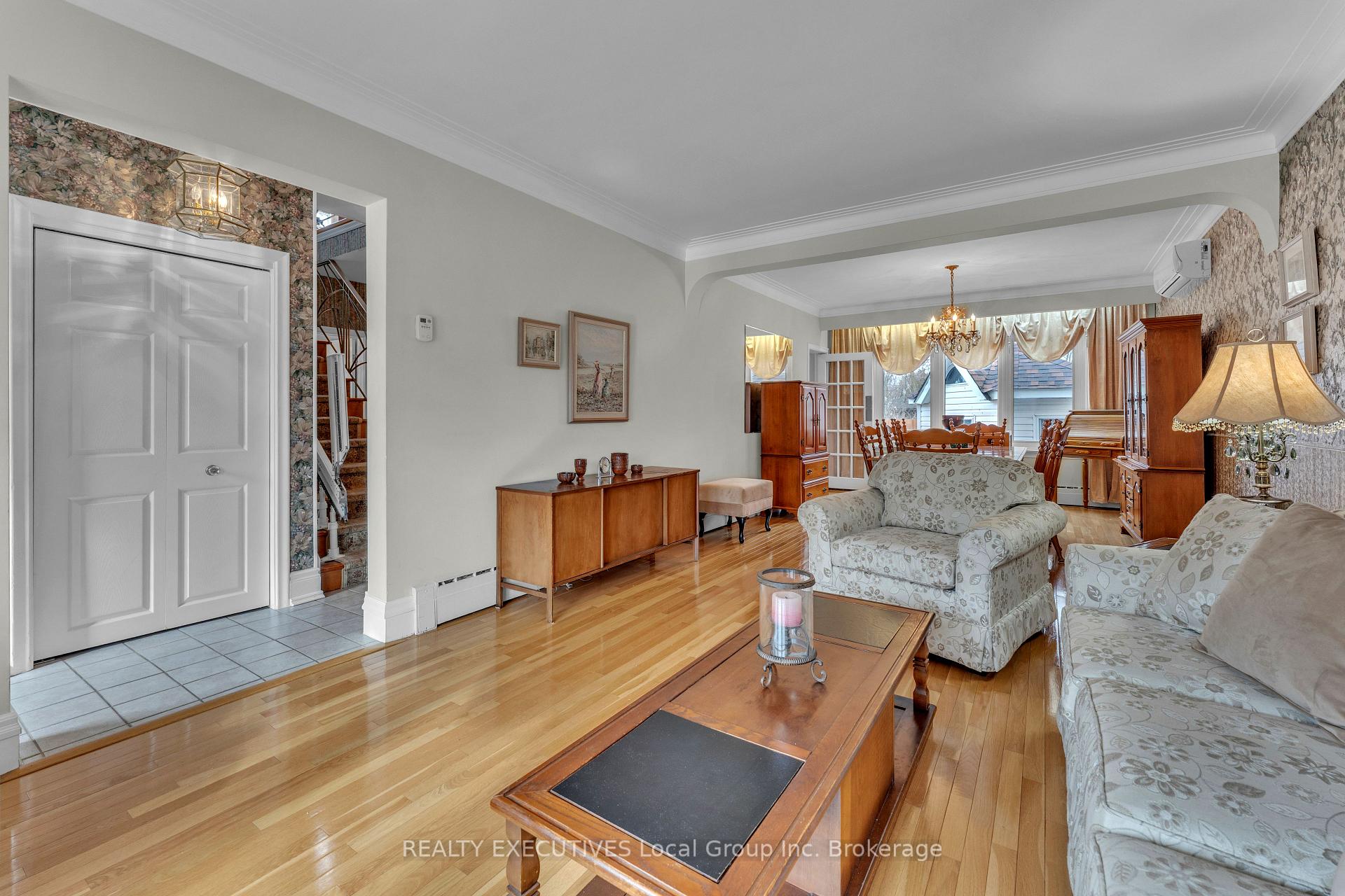Photo 13 of 390 Murray Street, North Bay, West End — HOMEH