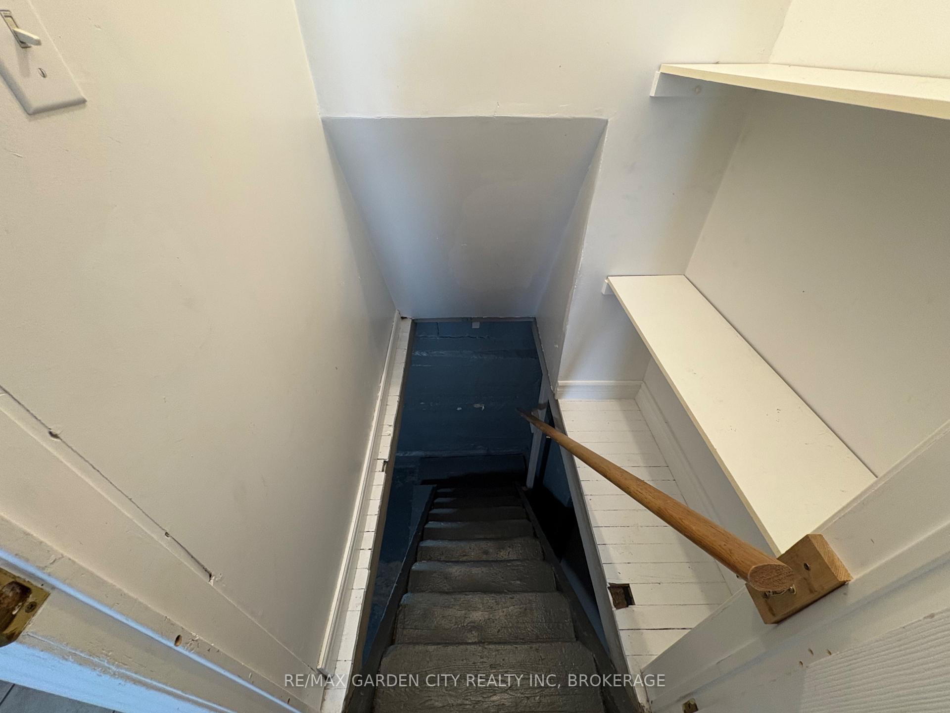 Photo 15 of 200 Lincoln Street, Welland, Lincoln/Crowland — HOMEH