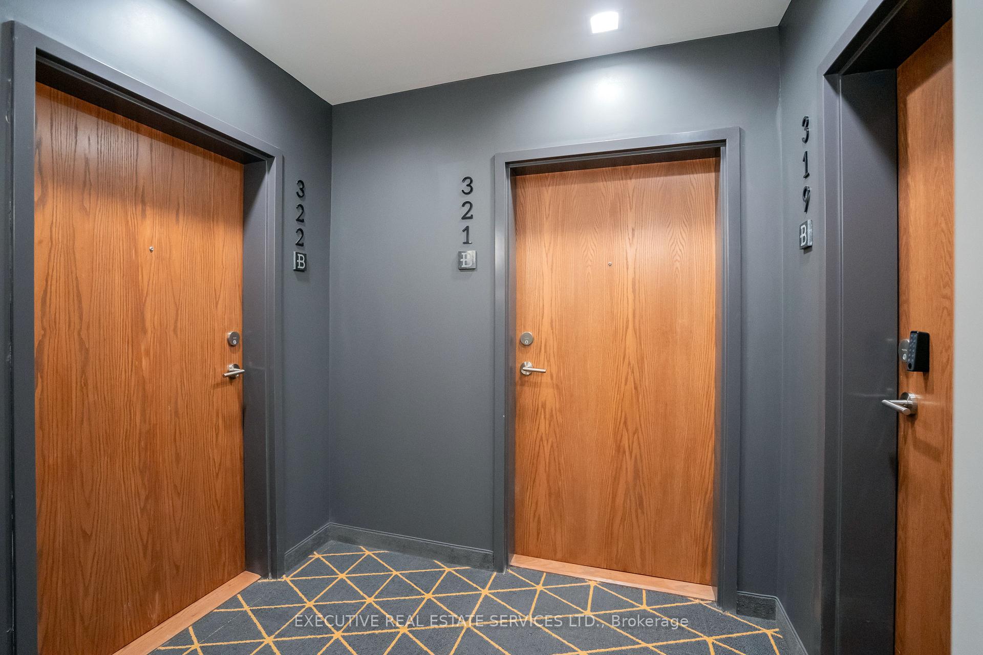 Photo 10 of Unit 322, 251 Northfield Drive E, Waterloo, Colonial Acres — HOMEH