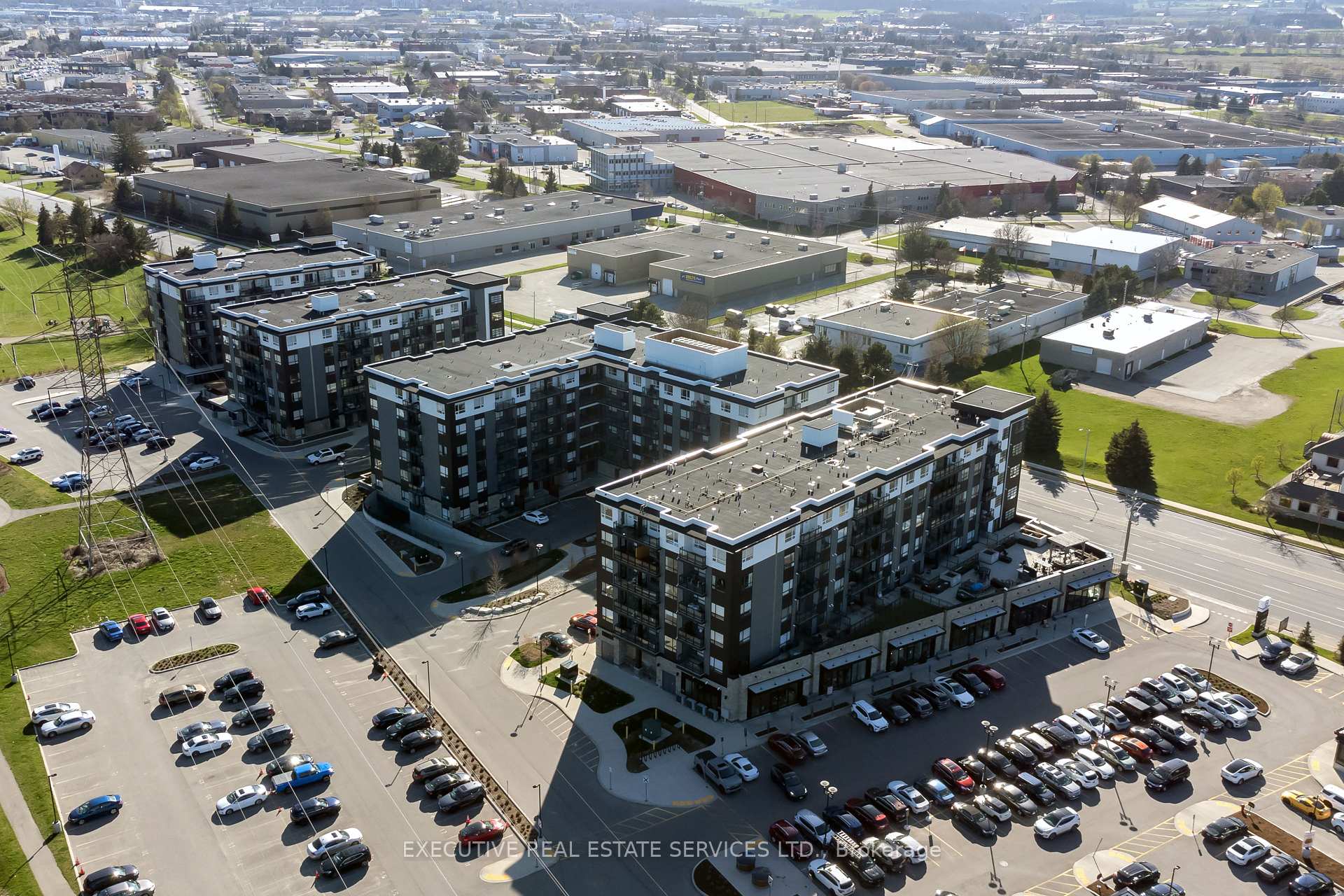 Photo 38 of Unit 322, 251 Northfield Drive E, Waterloo, Colonial Acres — HOMEH