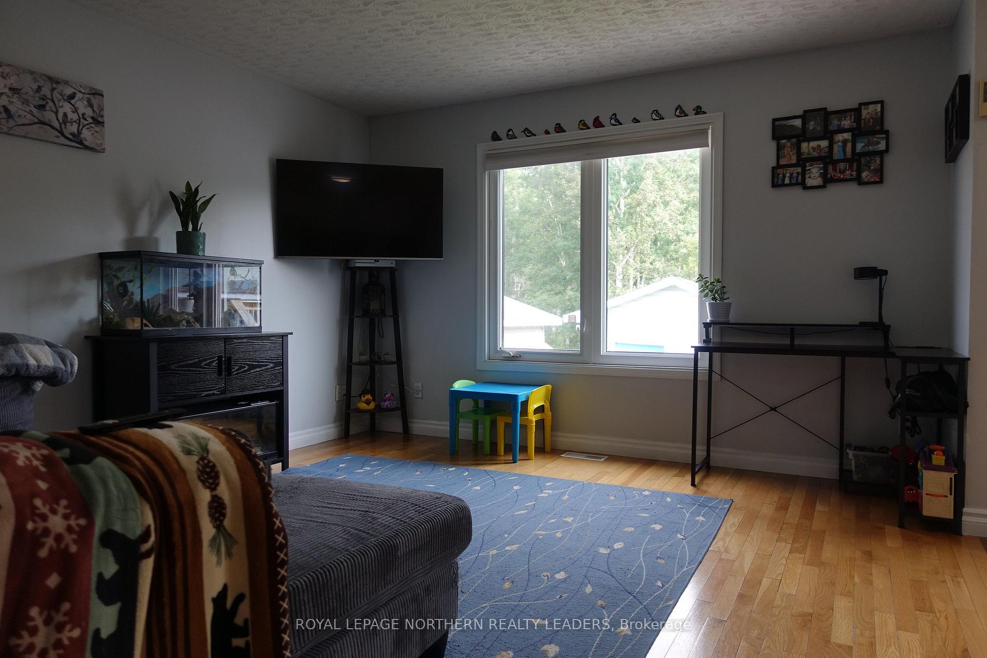 Photo 21 of 1162 Park Avenue, Timmins, MTJ - Main Area — HOMEH