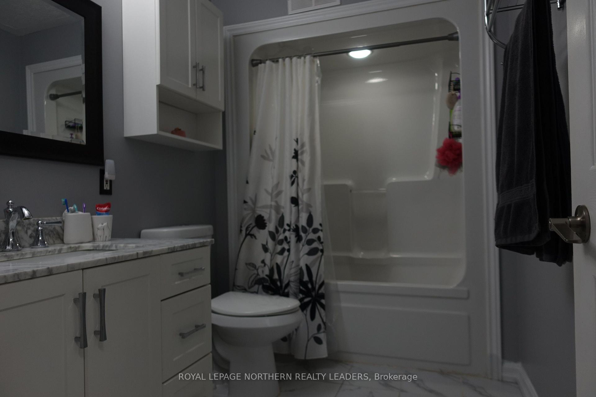 Photo 22 of 1162 Park Avenue, Timmins, MTJ - Main Area — HOMEH
