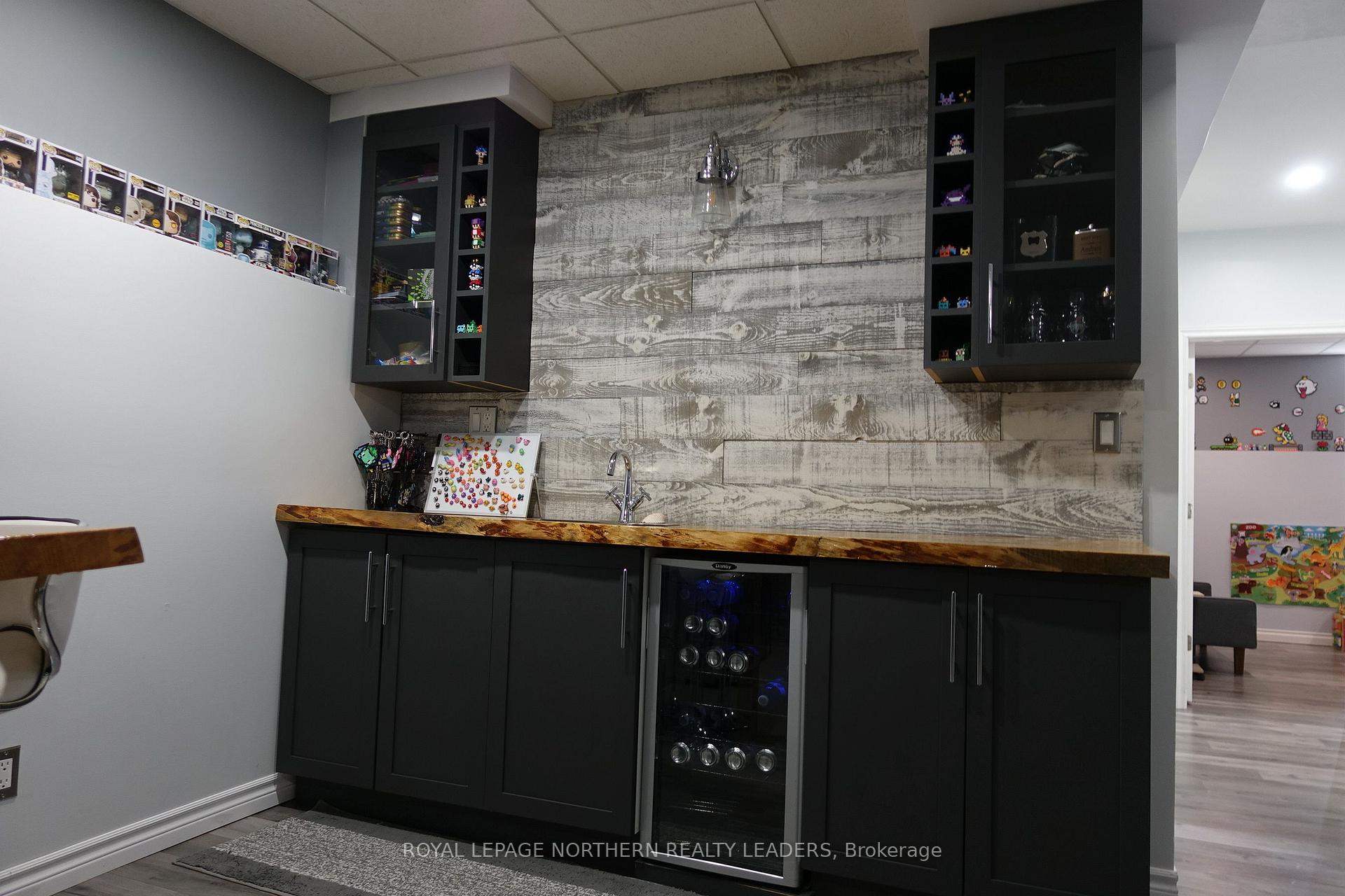 Photo 29 of 1162 Park Avenue, Timmins, MTJ - Main Area — HOMEH