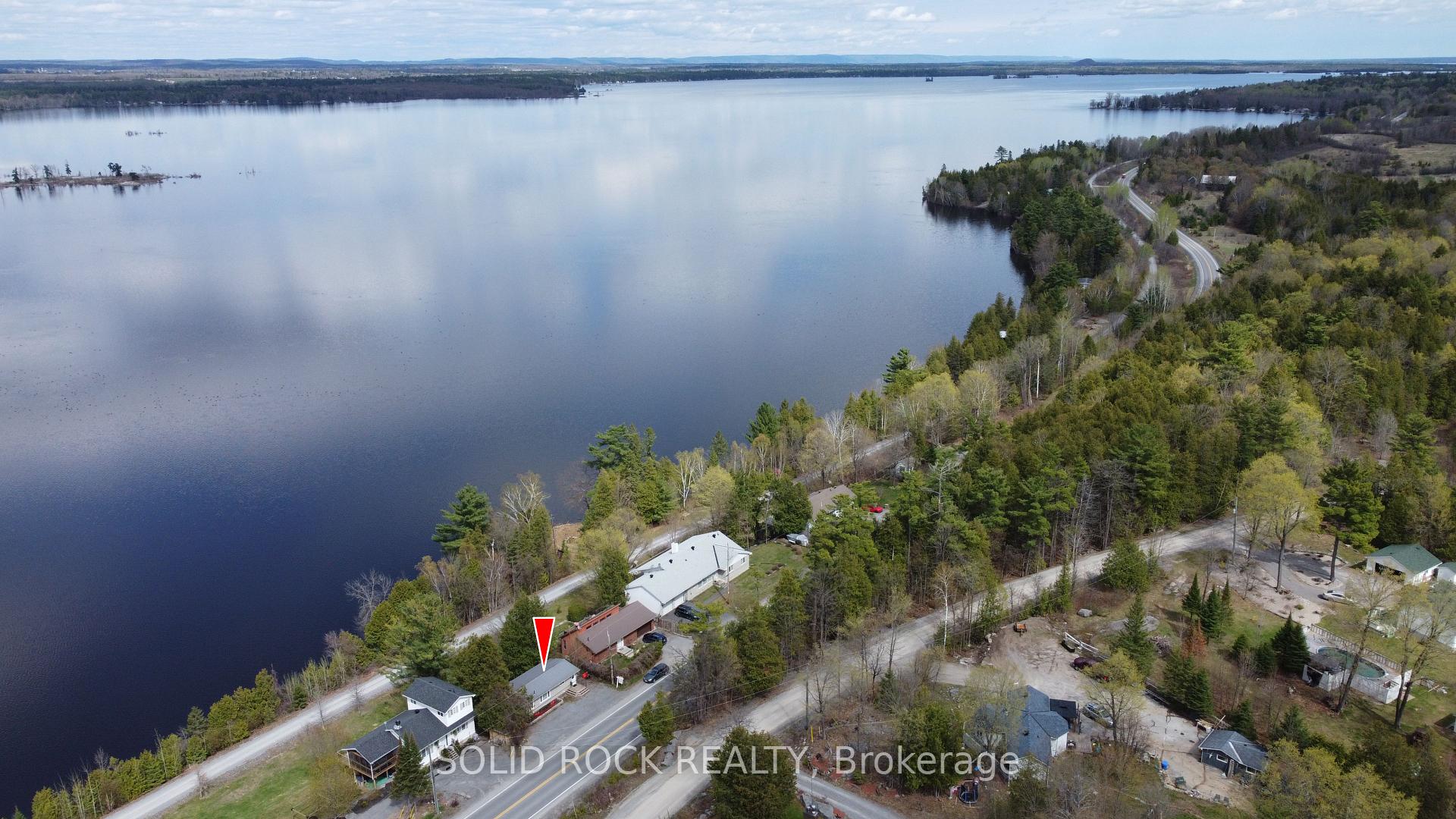 Photo 8 of 2496 River Road, McNab/Braeside, Mcnab/Braeside Twps — HOMEH