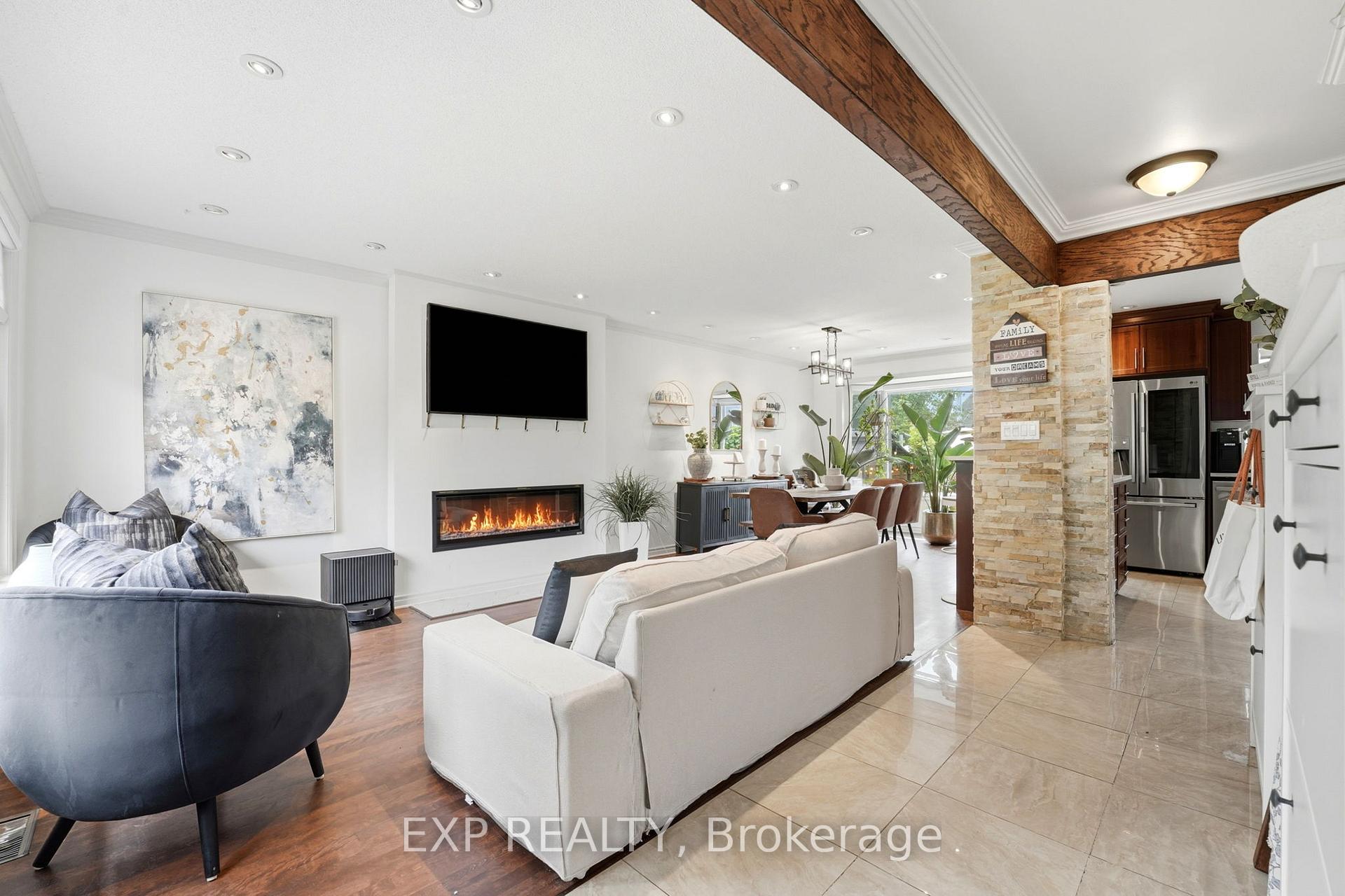 Photo 6 of 748 Weston Drive, Ottawa, Elmvale Acres — HOMEH