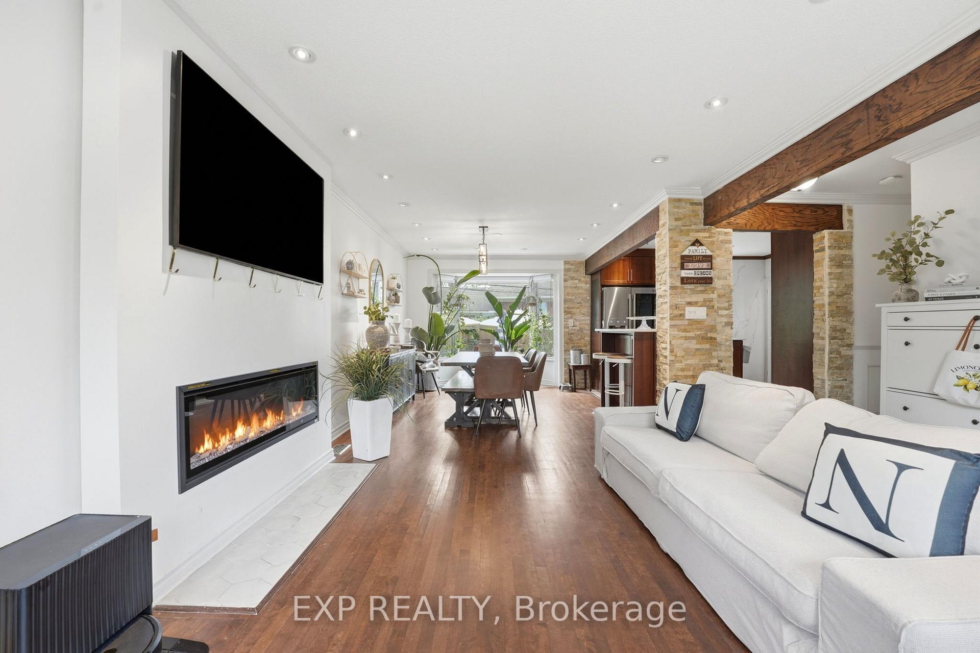 Photo 7 of 748 Weston Drive, Ottawa, Elmvale Acres — HOMEH