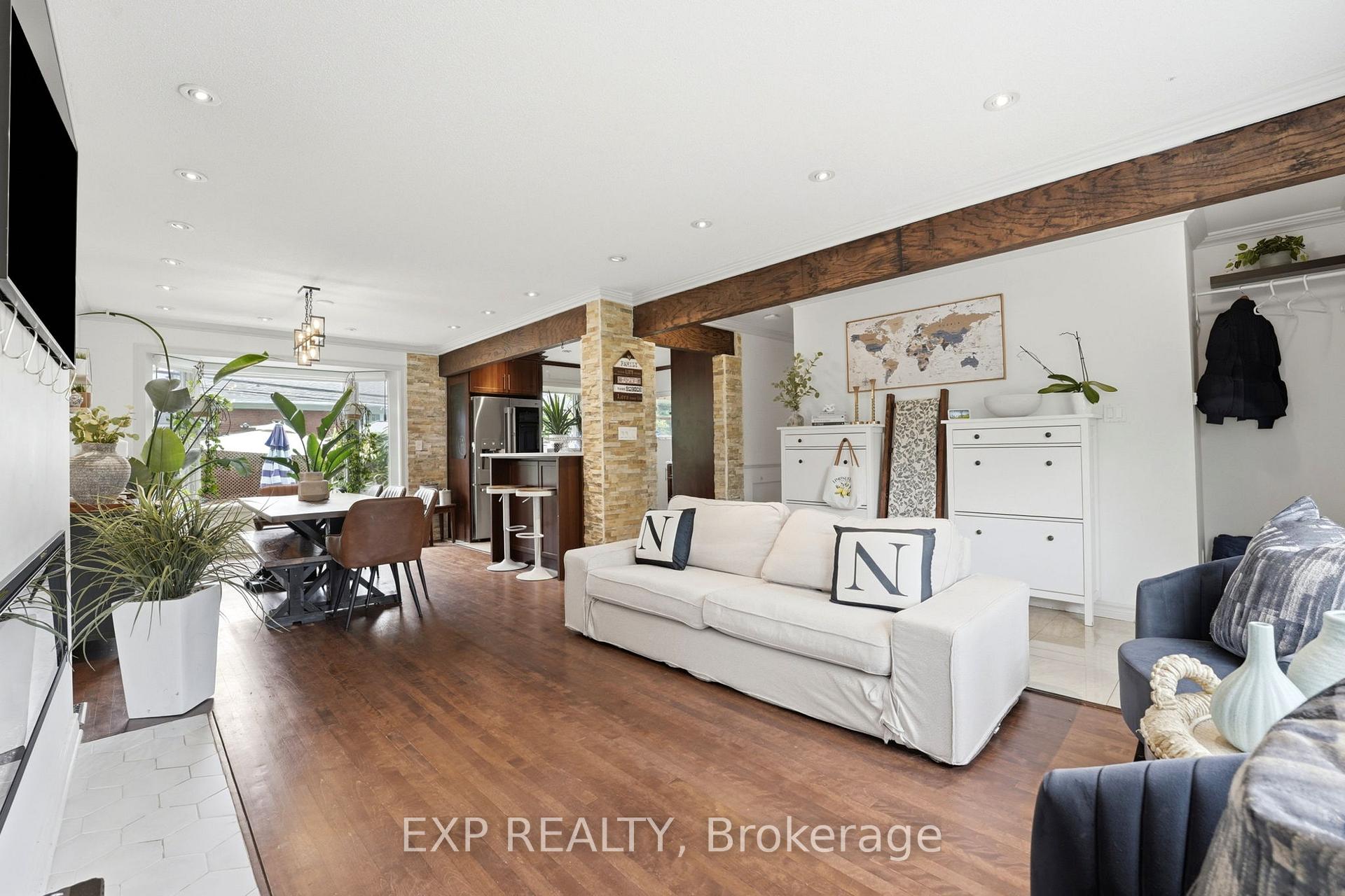 Photo 8 of 748 Weston Drive, Ottawa, Elmvale Acres — HOMEH