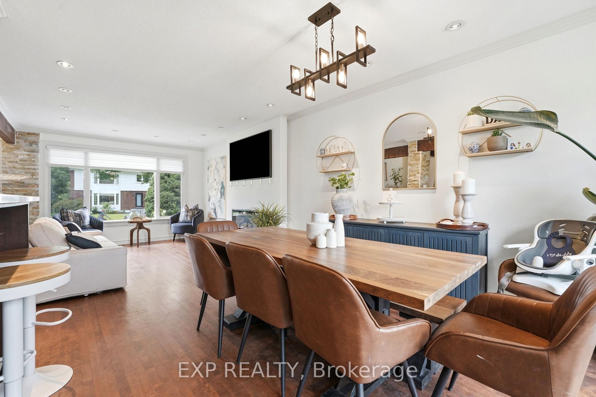 Photo 15 of 748 Weston Drive, Ottawa, Elmvale Acres — HOMEH