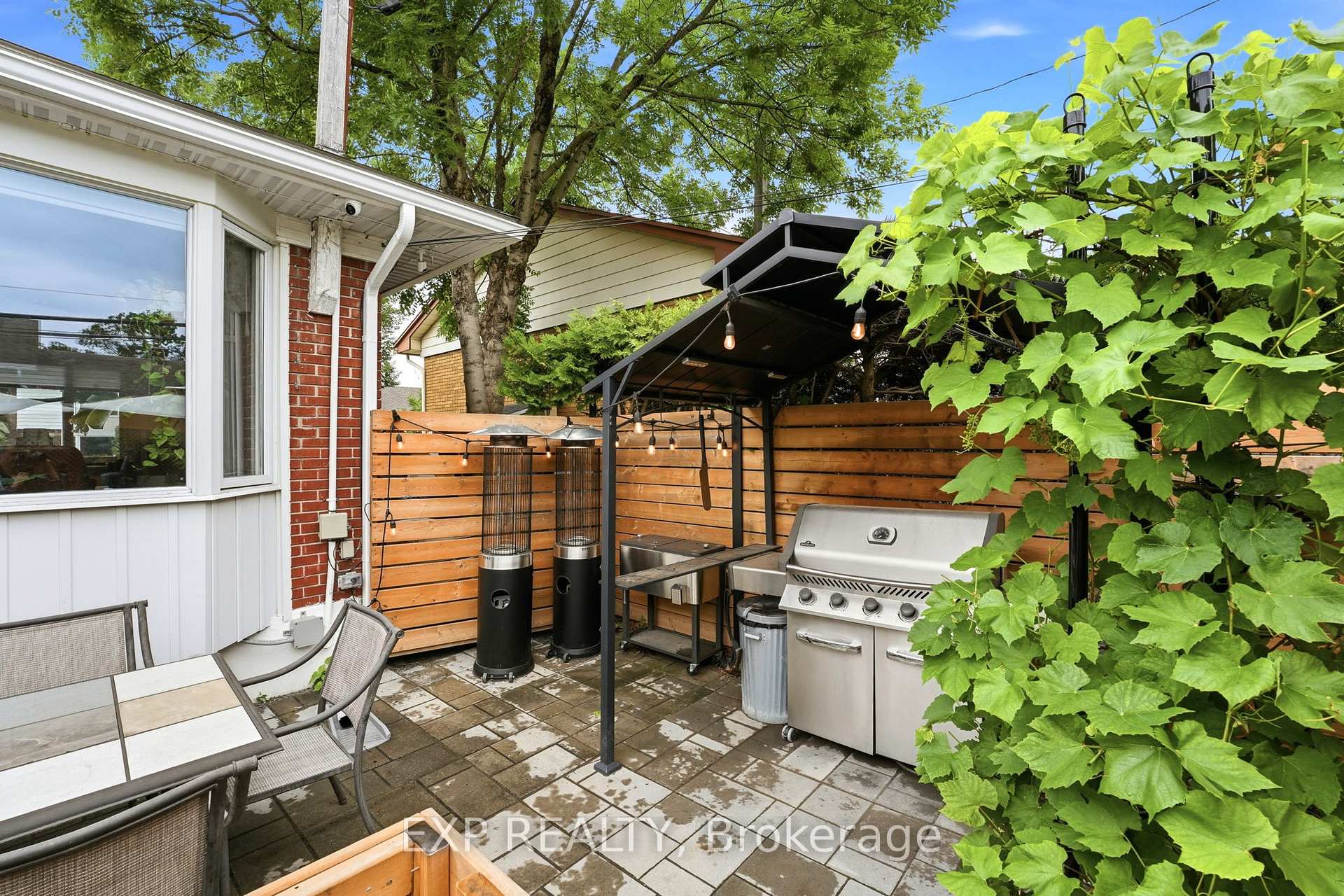Photo 32 of 748 Weston Drive, Ottawa, Elmvale Acres — HOMEH