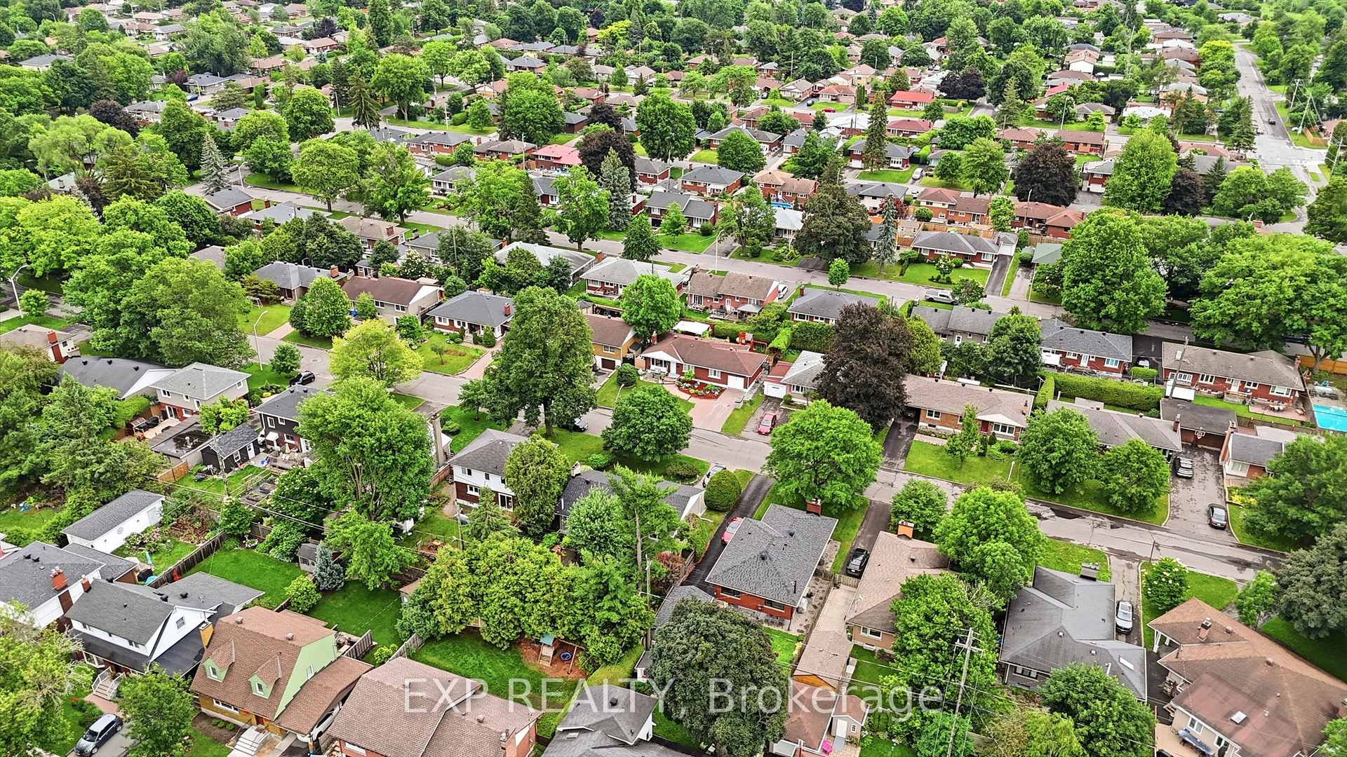 Photo 39 of 748 Weston Drive, Ottawa, Elmvale Acres — HOMEH