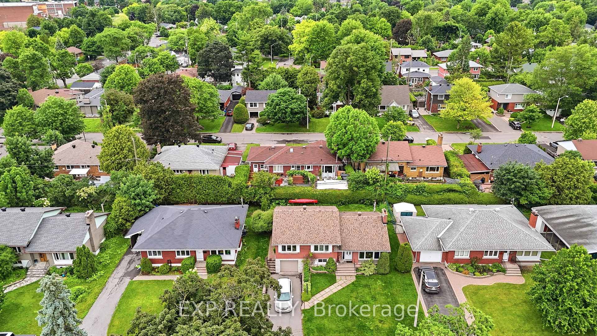 Photo 40 of 748 Weston Drive, Ottawa, Elmvale Acres — HOMEH