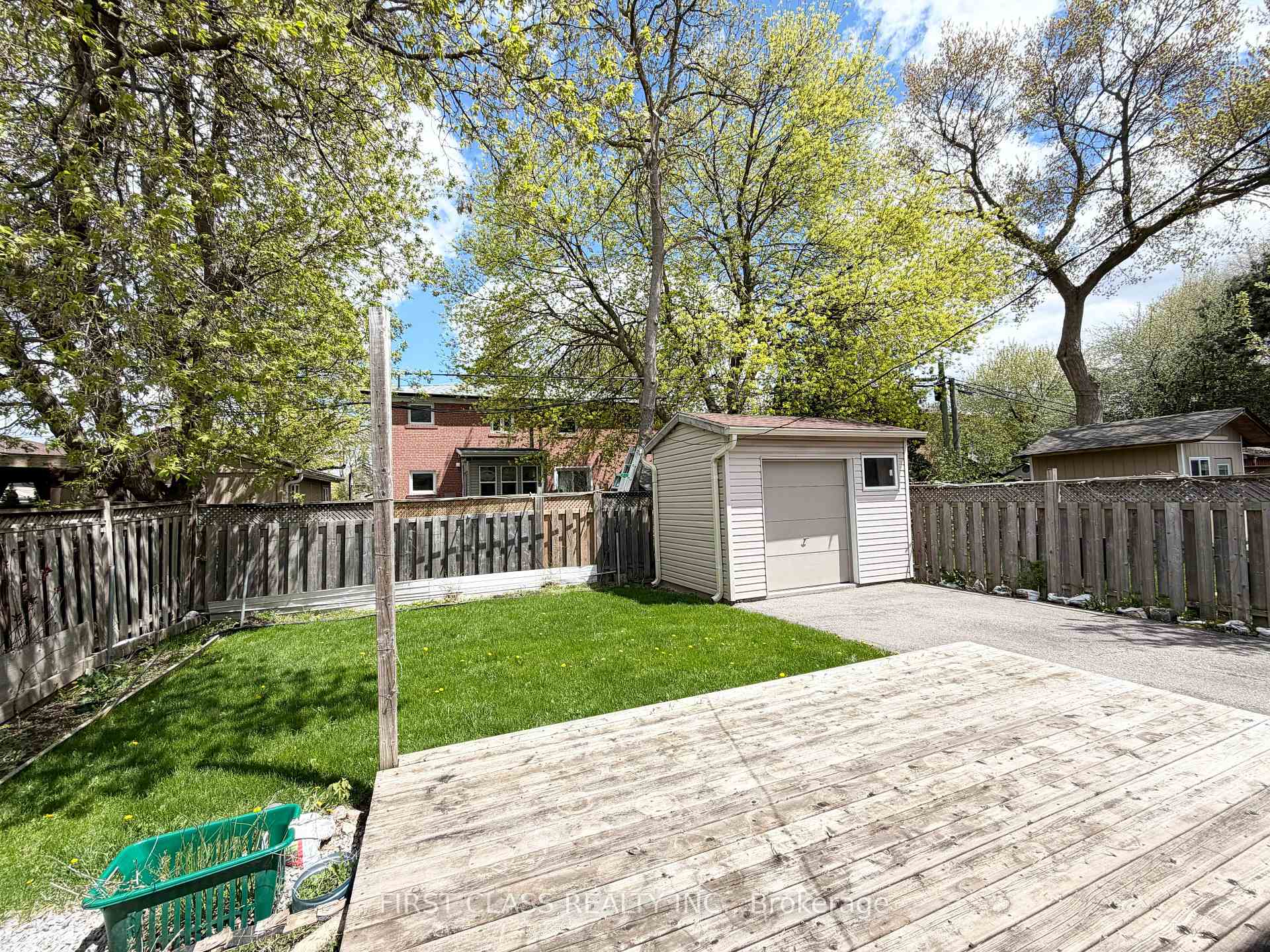 Photo 15 of Unit Main, 243 Blue Grass Boulevard, Richmond Hill, Crosby — HOMEH